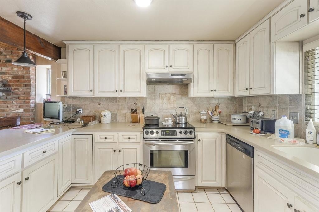 Jamul, California, 91935, United States, 3 Bedrooms Bedrooms, ,1 BathroomBathrooms,Residential,For Sale,1938838