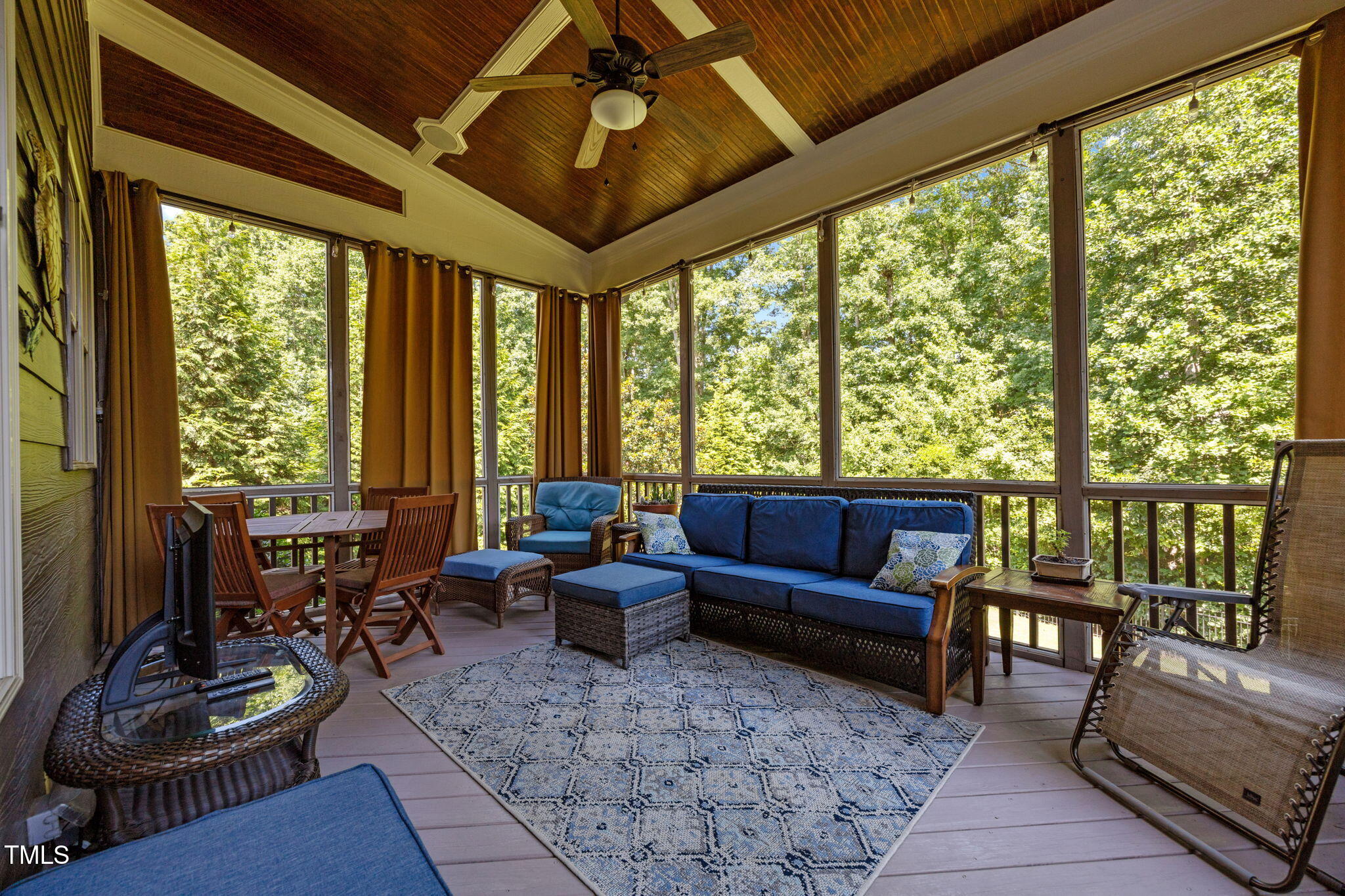 Apex, North Carolina, 27502, United States, 5 Bedrooms Bedrooms, ,4 BathroomsBathrooms,Residential,For Sale,1901280