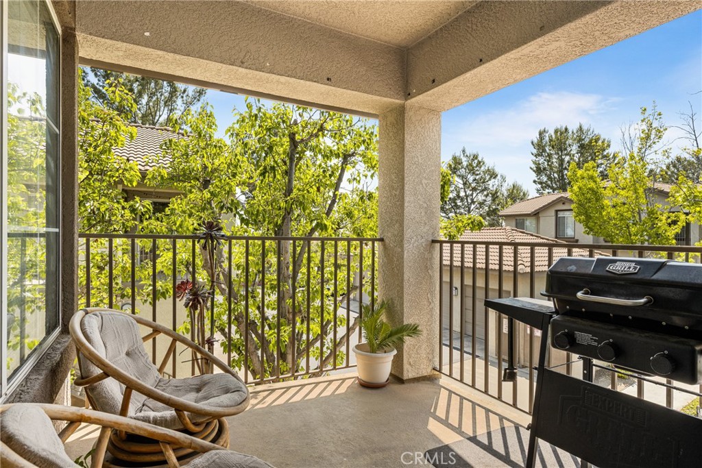 Lake Forest, California, 92610, United States, 2 Bedrooms Bedrooms, ,2 BathroomsBathrooms,Residential,For Sale,1846936