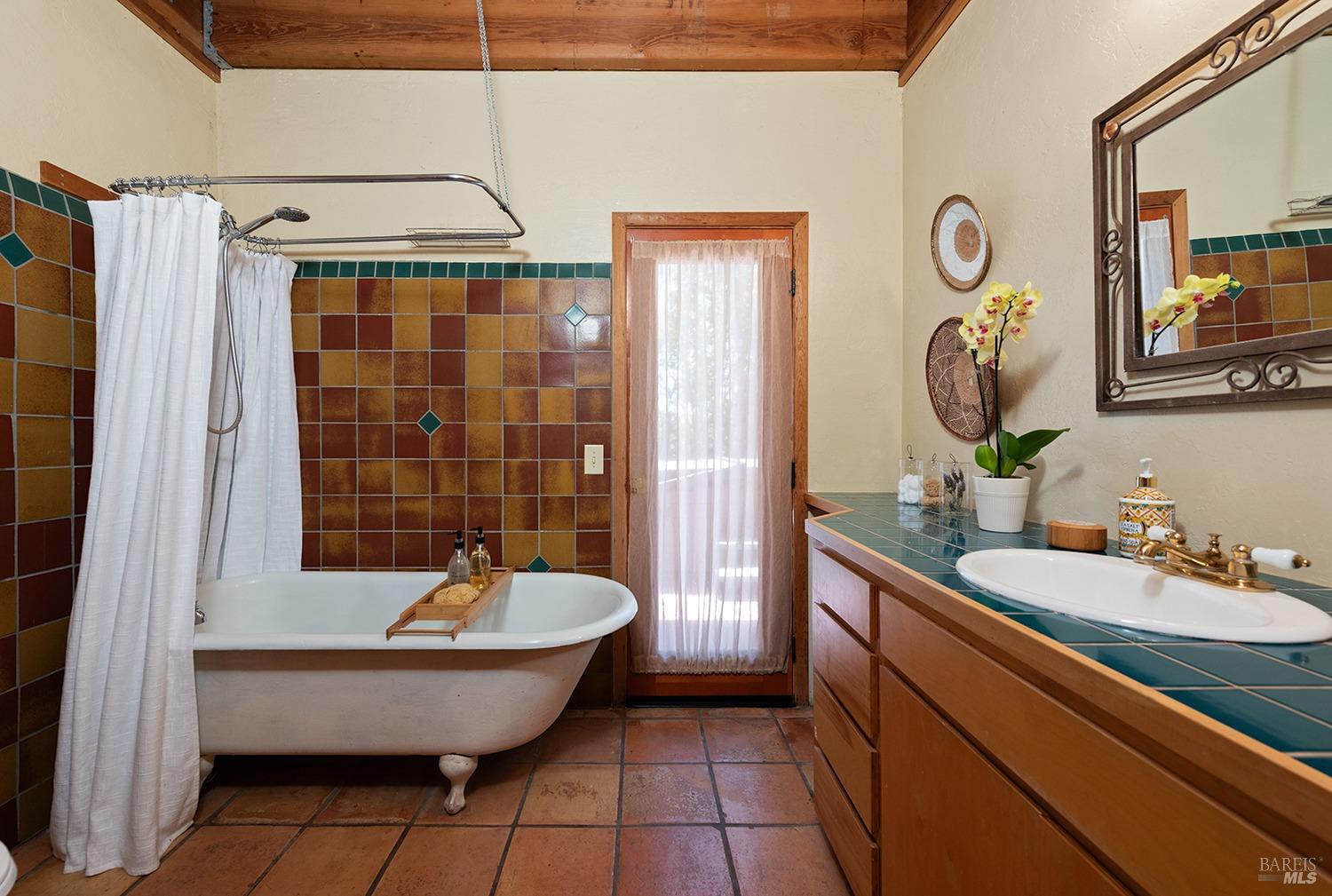 Forestville, California, 95436, United States, 4 Bedrooms Bedrooms, ,3 BathroomsBathrooms,Residential,For Sale,1796757