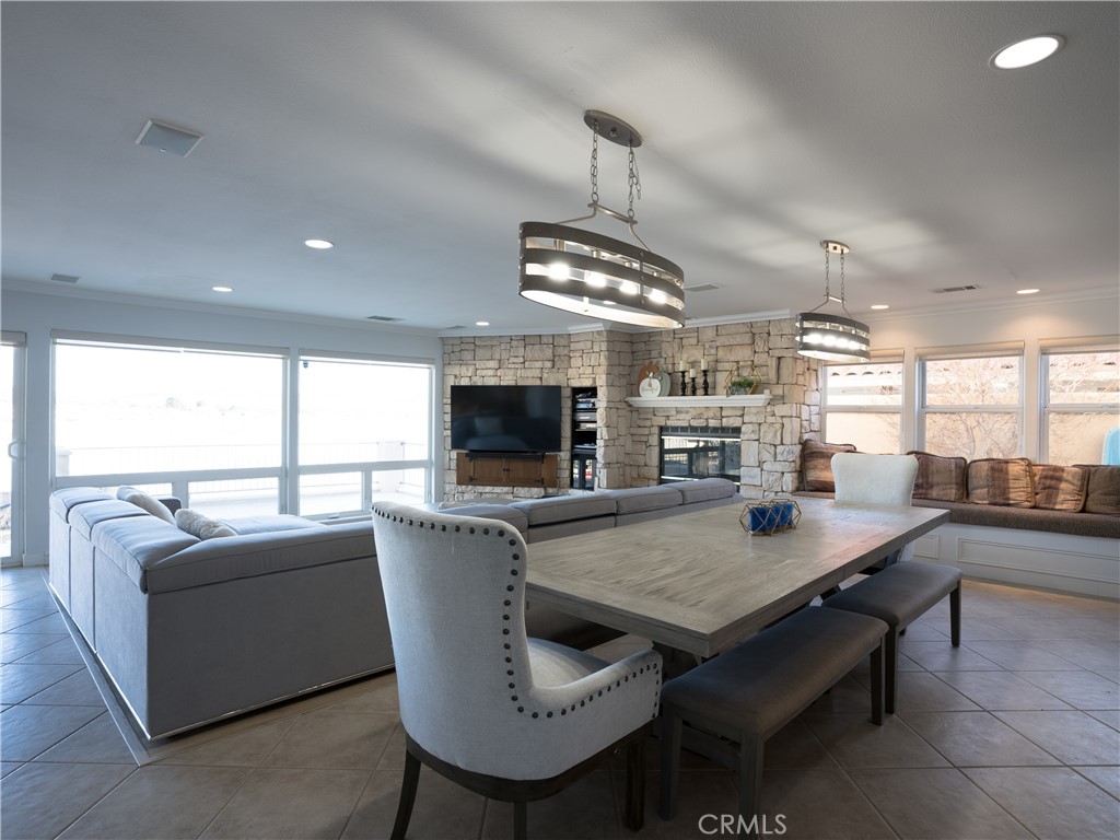 Helendale, California, 92342, United States, 4 Bedrooms Bedrooms, ,4 BathroomsBathrooms,Residential,For Sale,1991488