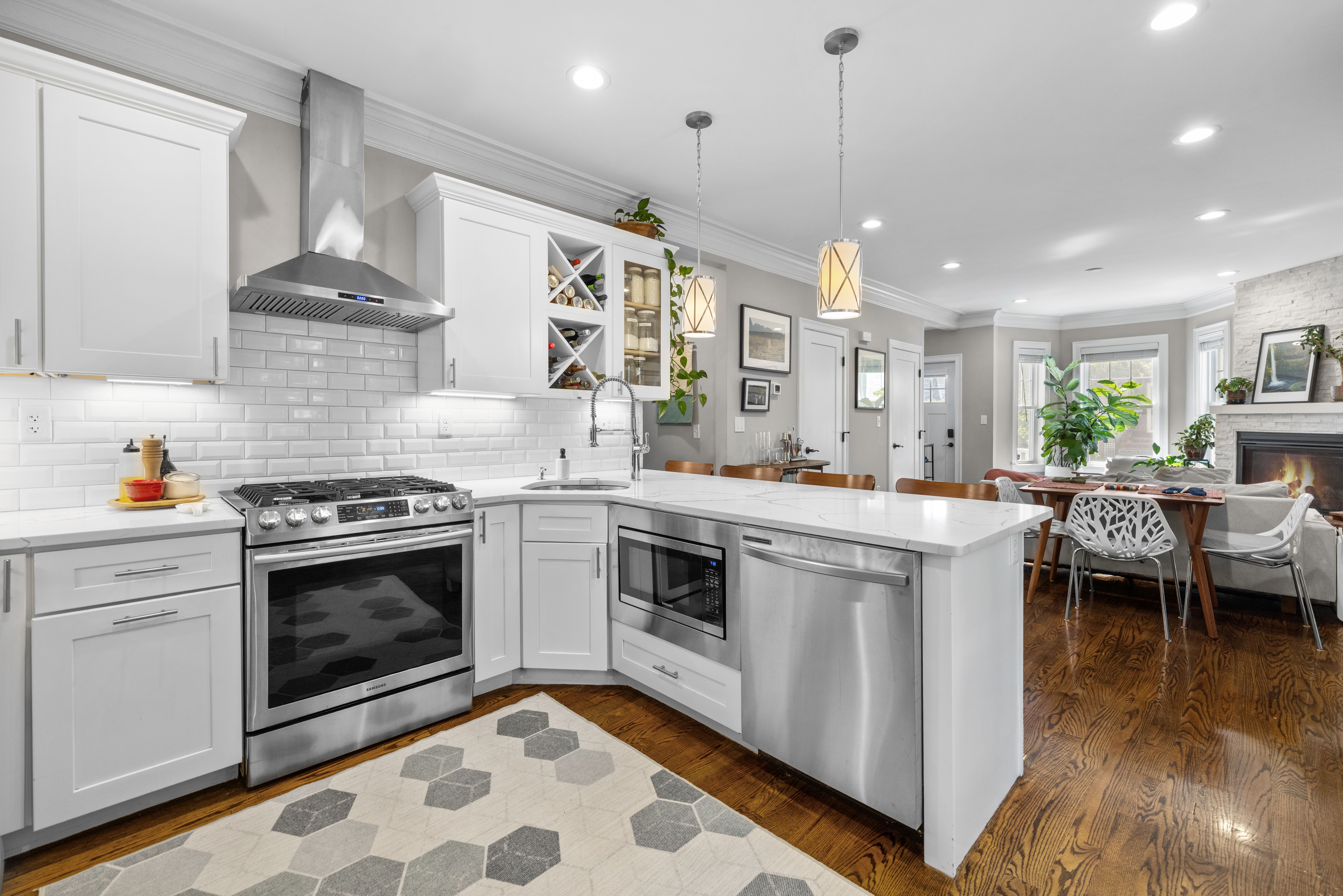  43 Cliftondale Street Unit 1, Boston, MA, 02131 - 物件實景