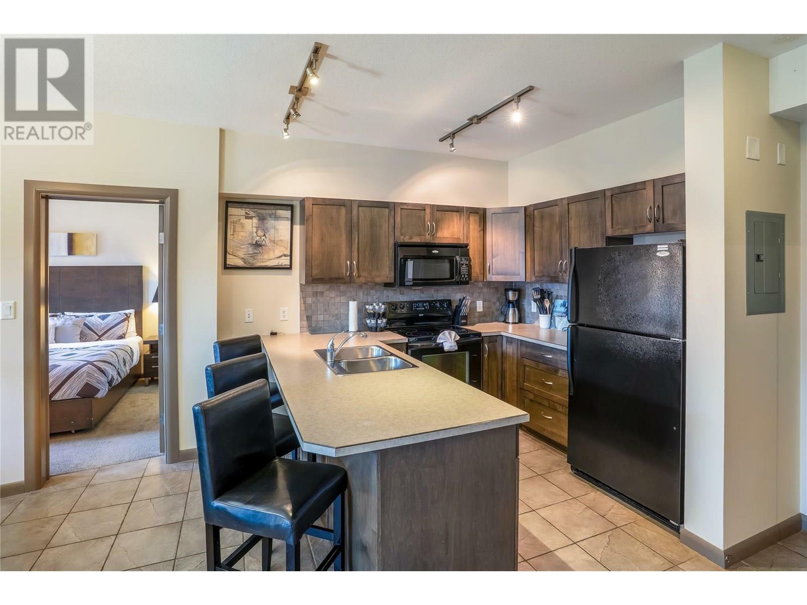 KELOWNA, British Columbia, V1W 3G7, CA, 2 Bedrooms Bedrooms, ,2 BathroomsBathrooms,Residential,For Sale,1867609