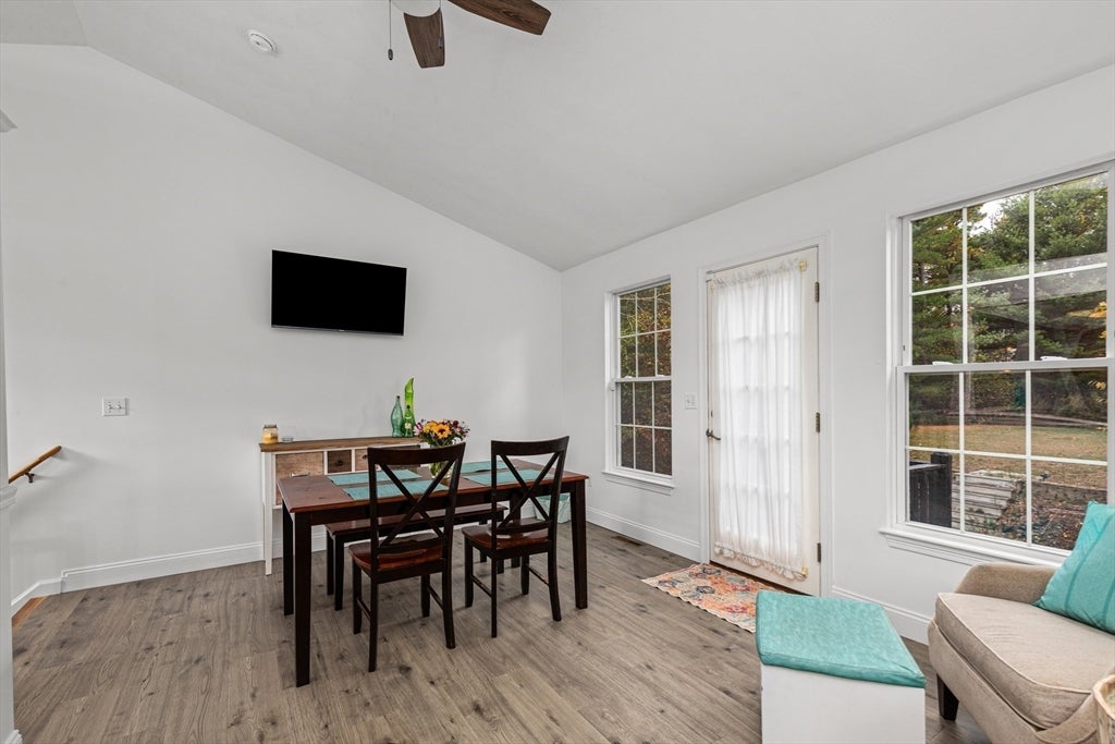 Plymouth, Massachusetts, 02360, United States, 3 Bedrooms Bedrooms, ,2 BathroomsBathrooms,Residential,For Sale,1982553