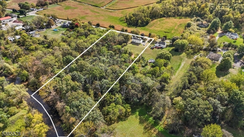 White Twp., New Jersey, 07823, United States, 4 Bedrooms Bedrooms, ,3 BathroomsBathrooms,Residential,For Sale,1989028