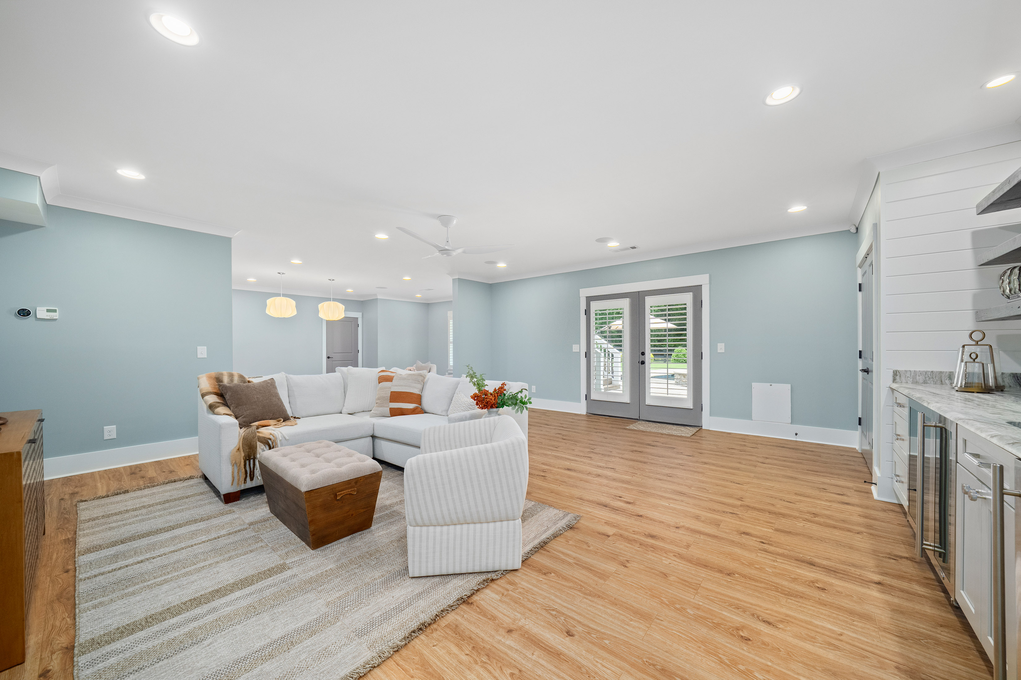  Stunning Modern Farmhouse with Luxury Finishes, Unbeatable Location, and No HOA - 物件實景