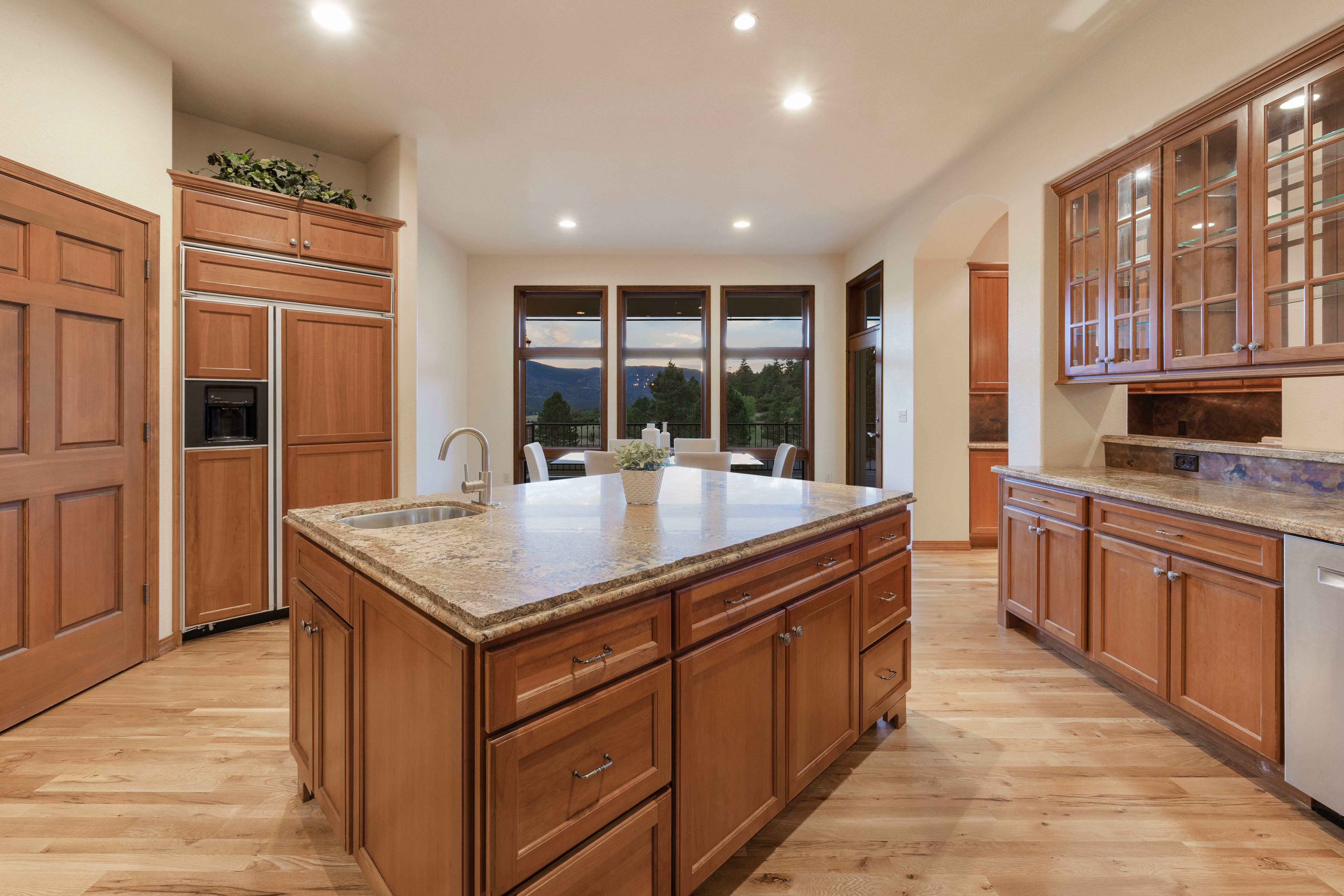  Set on over 4 acres in Perry Park East - 物件實景