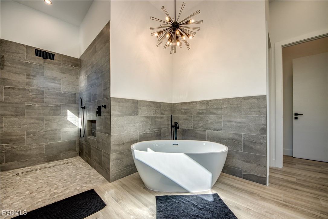 Cape Coral, Florida, 33914, United States, 4 Bedrooms Bedrooms, ,5 BathroomsBathrooms,Residential,For Sale,2005195