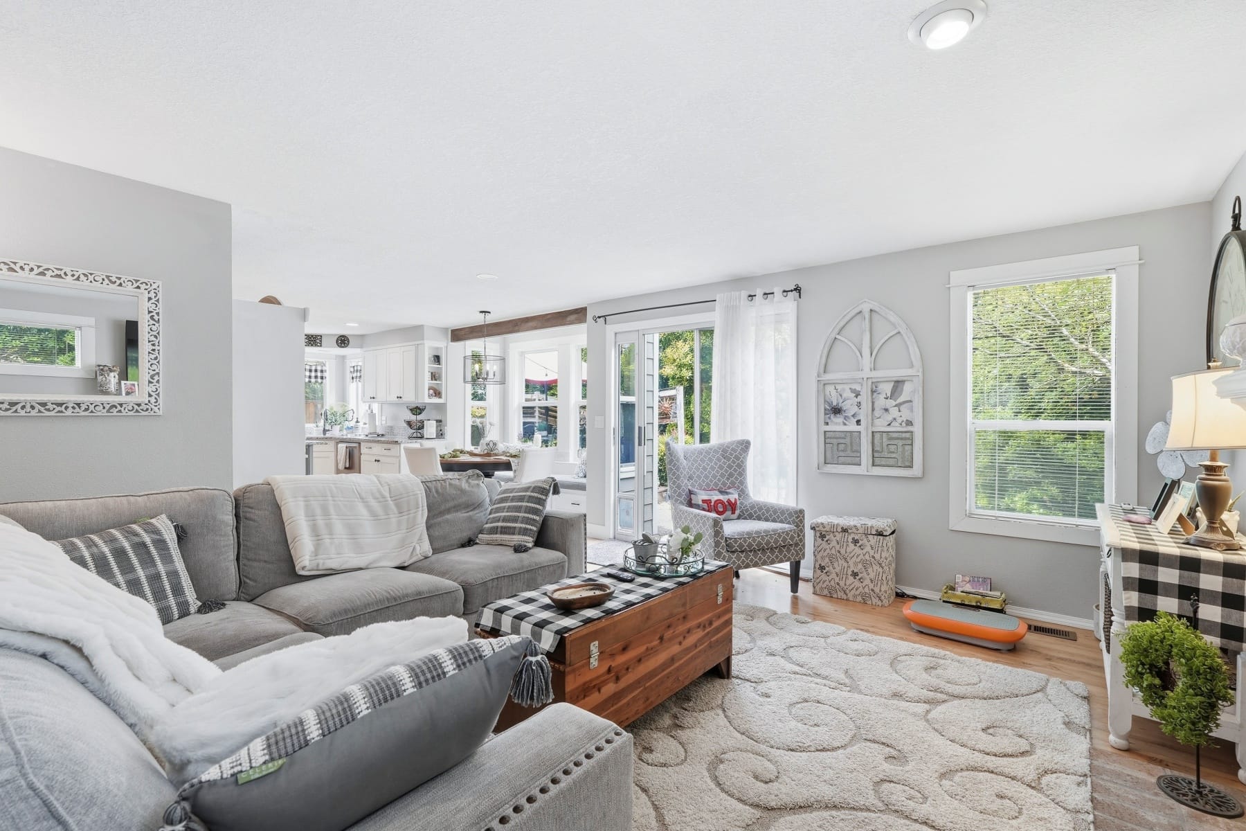  11235 SW CHAMPOEG DR Wilsonville, OR 97070 - 物件實景
