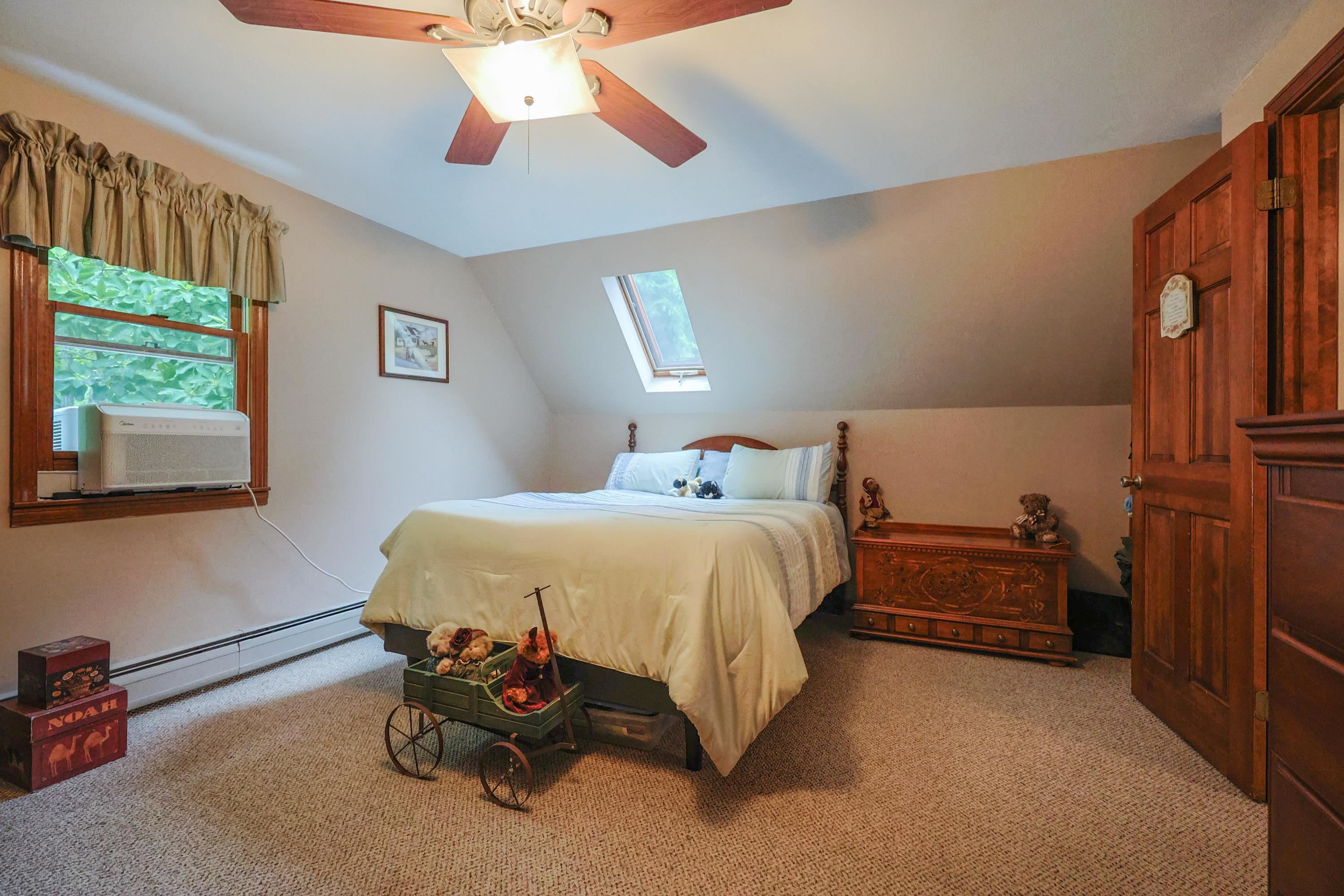 Hampstead, New Hampshire, 03826, United States, 4 Bedrooms Bedrooms, ,2 BathroomsBathrooms,Residential,For Sale,1890507
