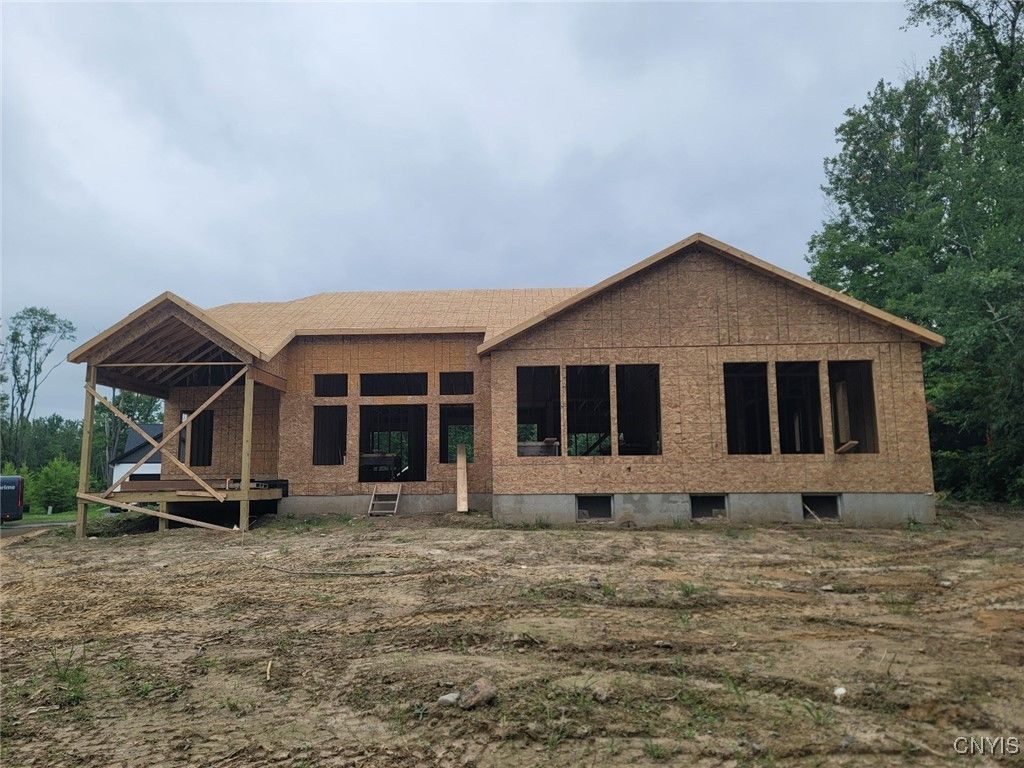 Baldwinsville, New York, 13027, United States, 3 Bedrooms Bedrooms, ,2 BathroomsBathrooms,Residential,For Sale,1786052