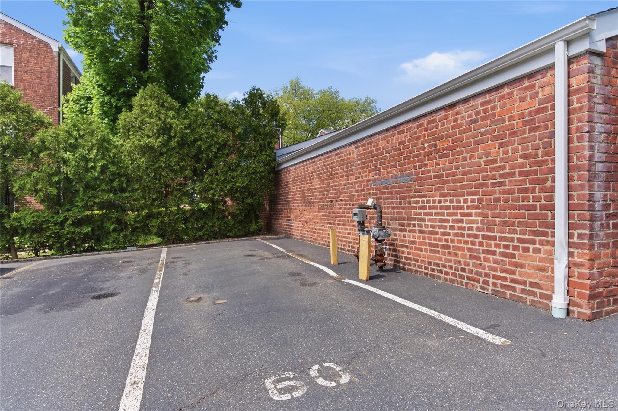  83 Edwards Street, Roslyn Heights, NY, 11577 - 物件實景