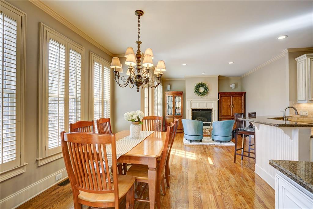 Suwanee, Georgia, 30024, United States, 5 Bedrooms Bedrooms, ,5 BathroomsBathrooms,Residential,For Sale,2025852