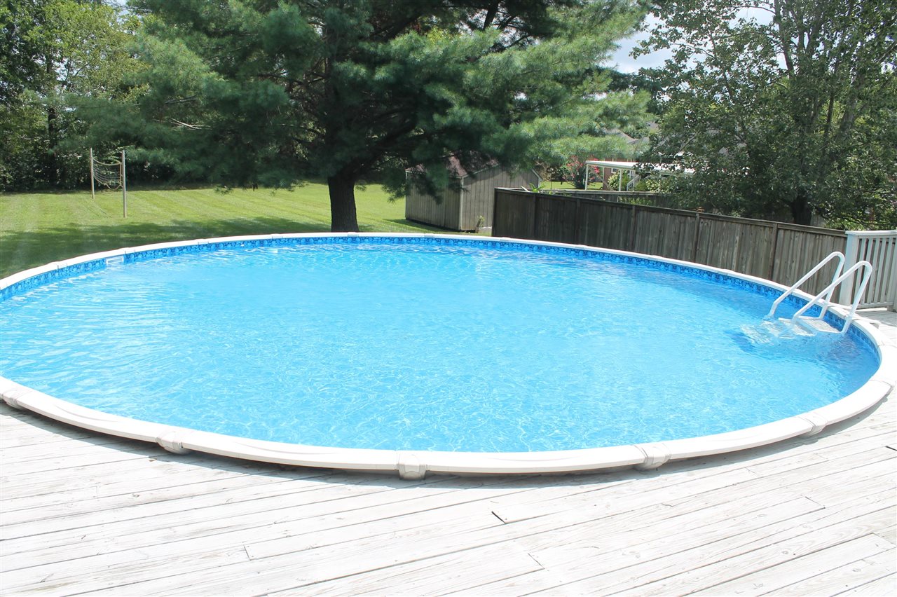 Alvaton, Kentucky, 42122, United States, 5 Bedrooms Bedrooms, ,4 BathroomsBathrooms,Residential,For Sale,1908612