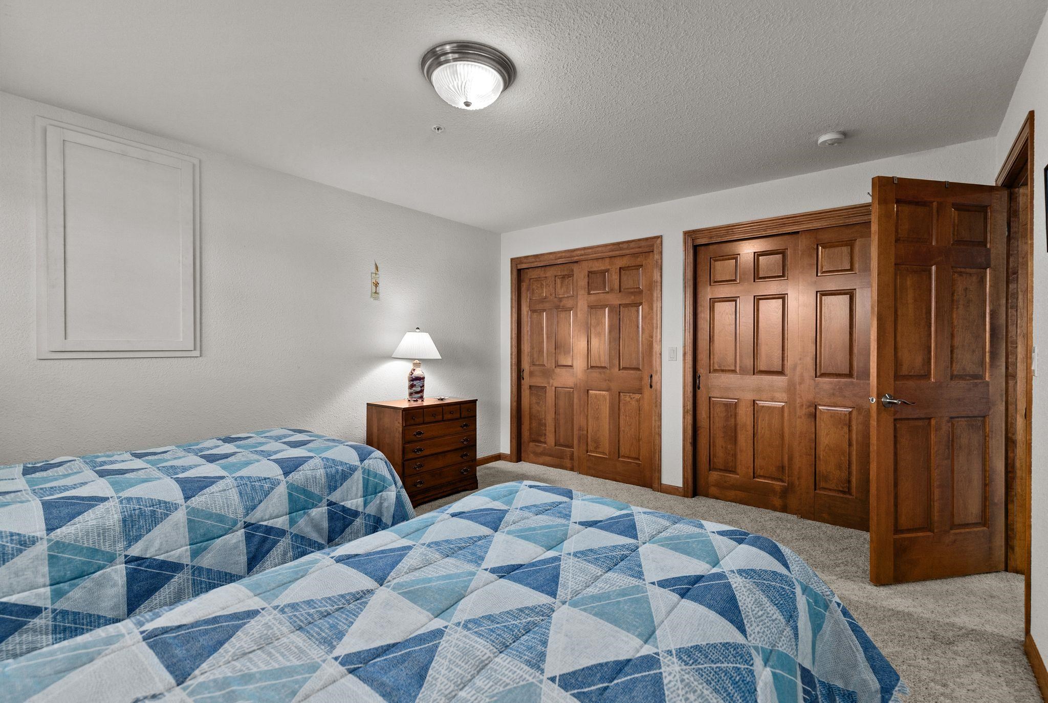 Appleton, Wisconsin, 54913, United States, 3 Bedrooms Bedrooms, ,3 BathroomsBathrooms,Residential,For Sale,1937217