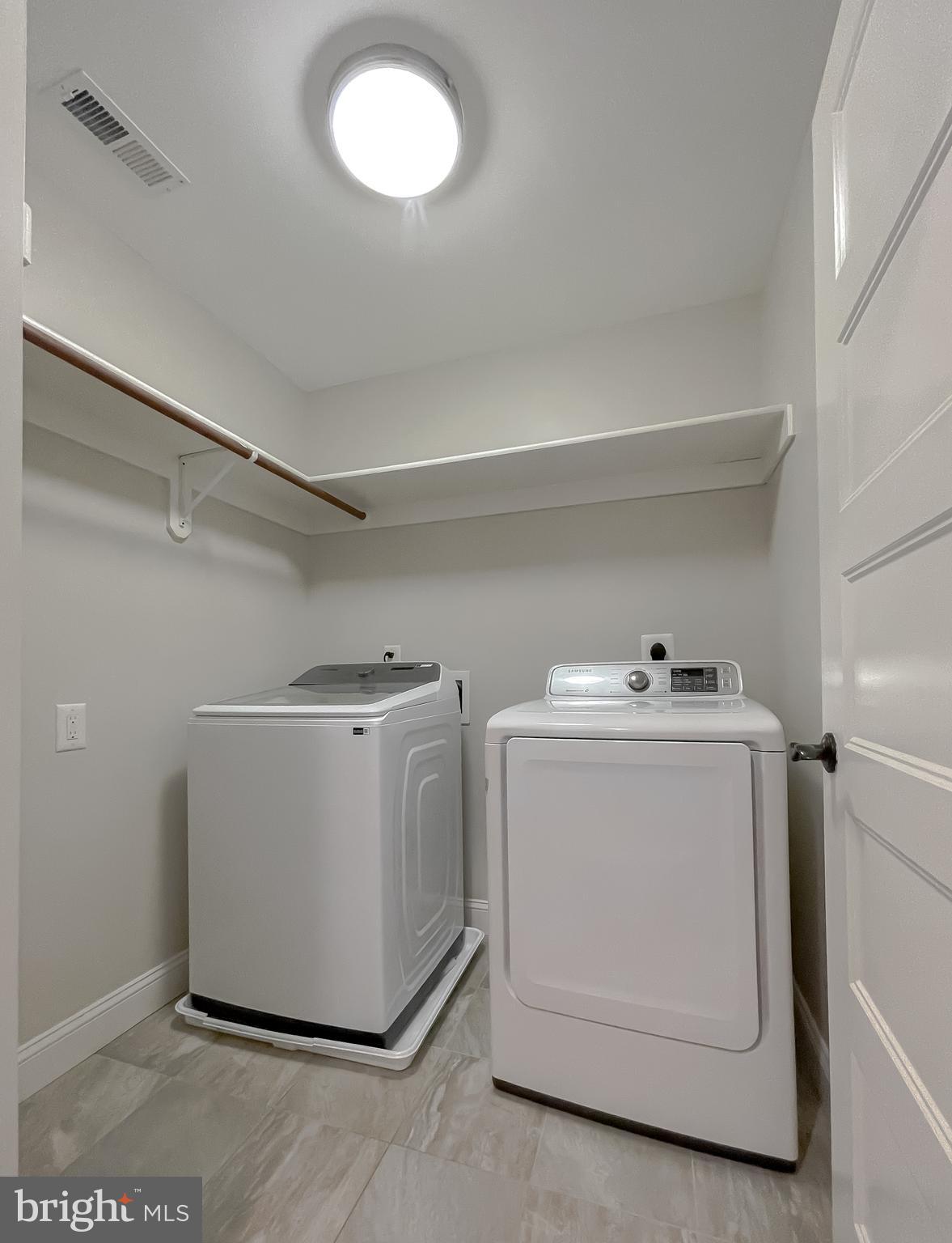 Hollywood, Maryland, 20636, United States, 5 Bedrooms Bedrooms, ,5 BathroomsBathrooms,Residential,For Sale,1914184