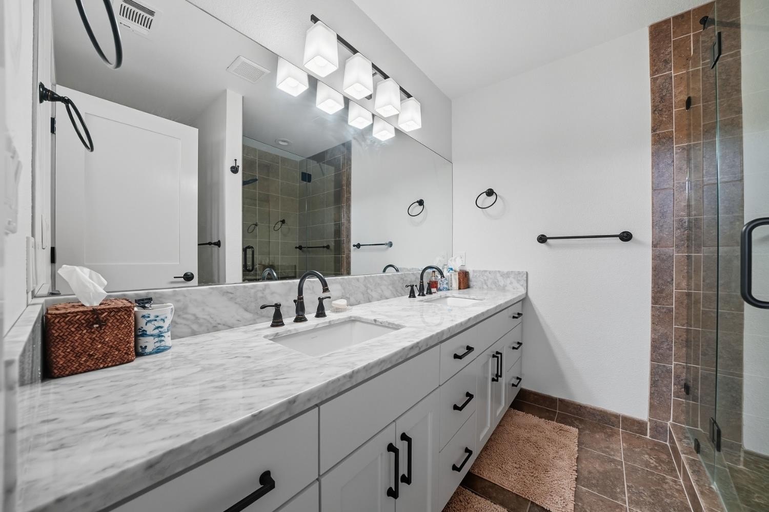 Mountain Ranch, California, 95246, United States, 4 Bedrooms Bedrooms, ,3 BathroomsBathrooms,Residential,For Sale,1976559