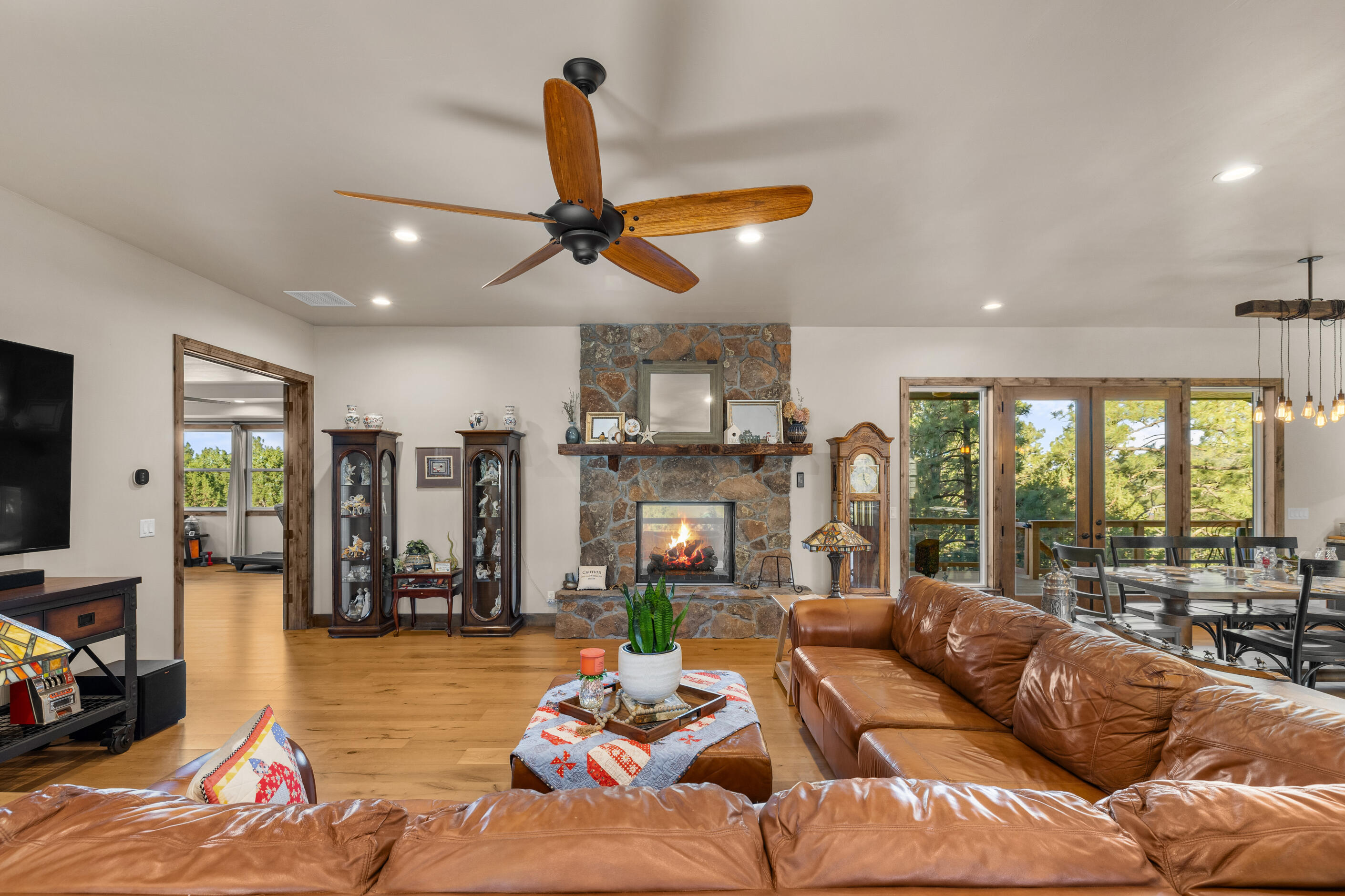 300 Fairway Drive ¦ Williams, AZ - 物件實景