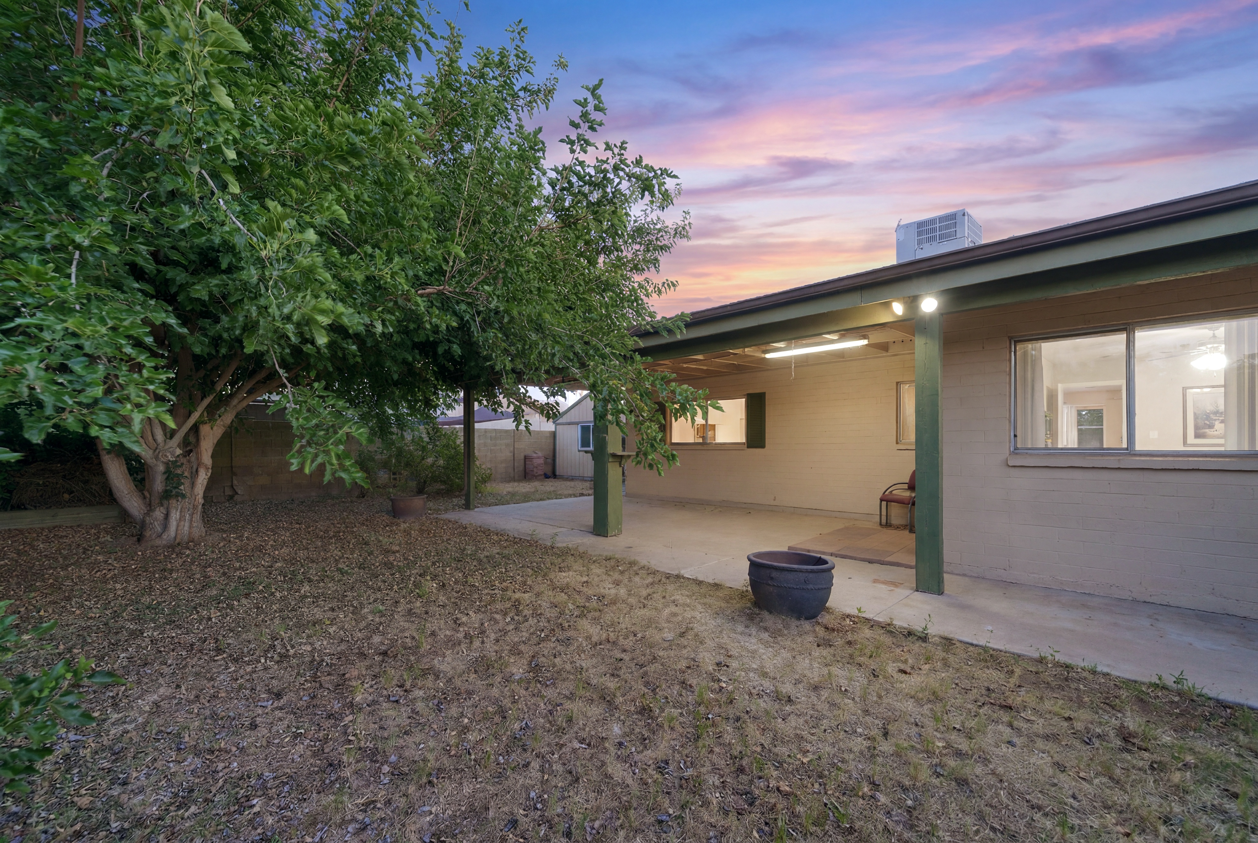  1434 West Kerry Lane  Phoenix, AZ - 物件實景