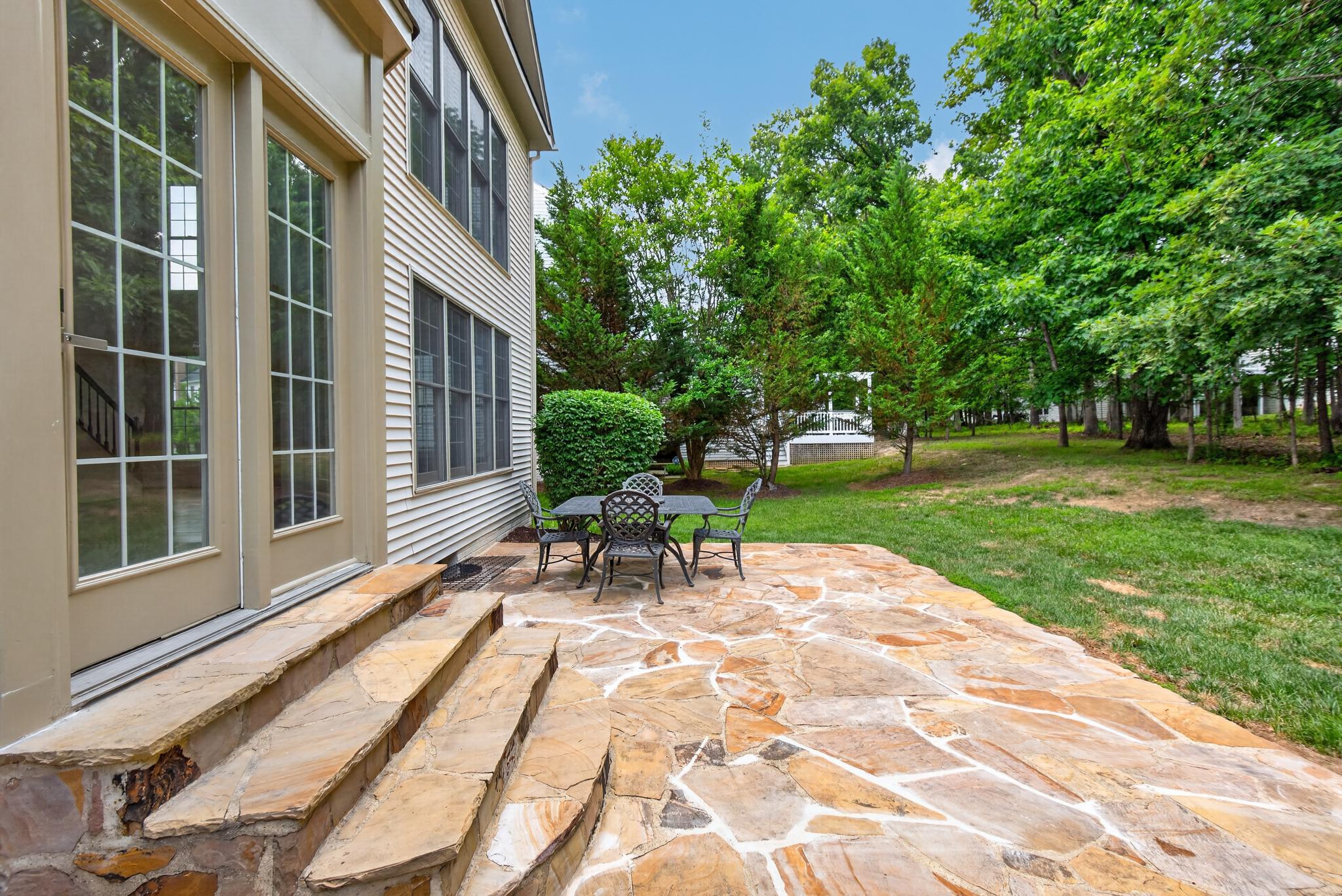  13621 Pine View Lane, Rockville, MD 20850 - 物件實景