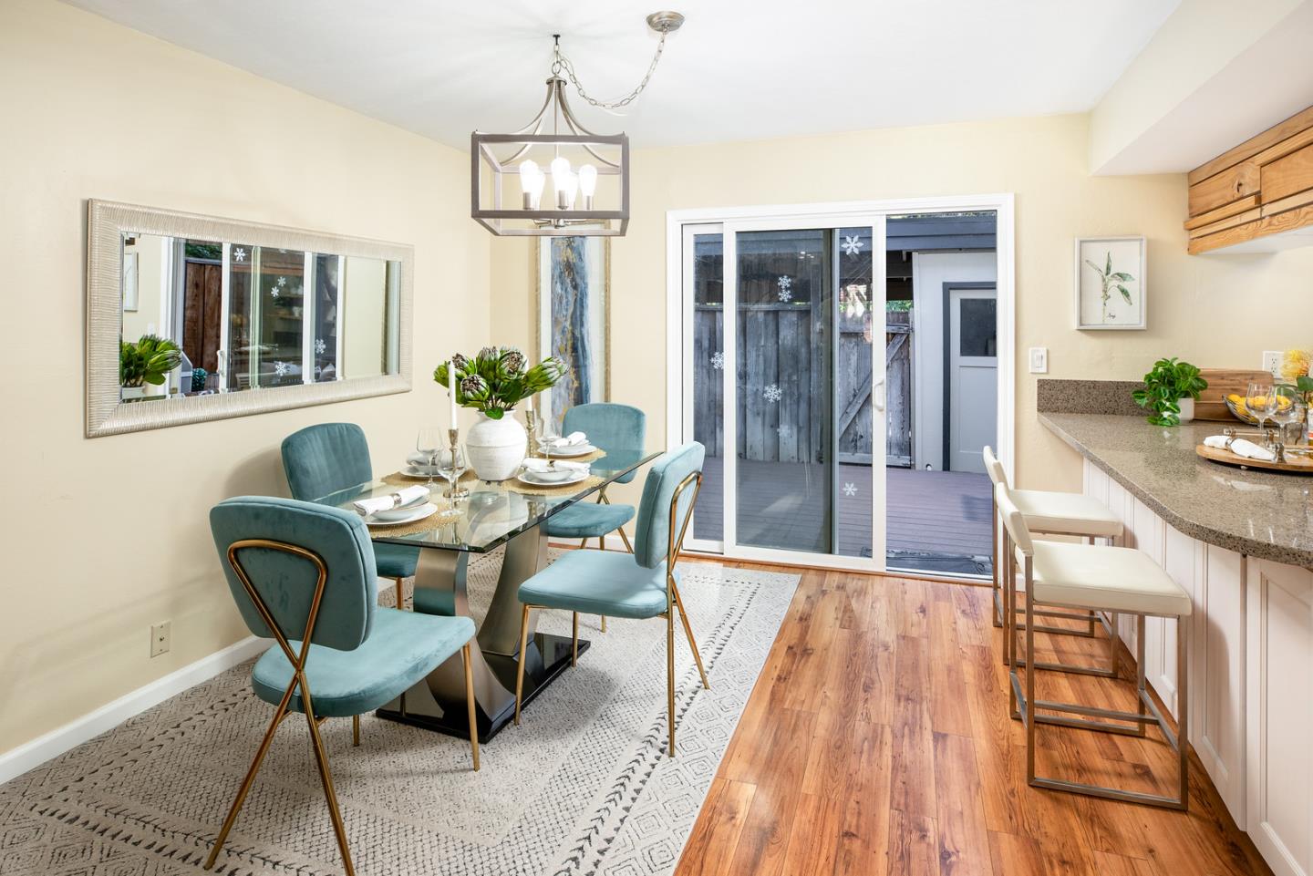 San Jose, California, 95126, United States, 3 Bedrooms Bedrooms, ,3 BathroomsBathrooms,Residential,For Sale,1960558