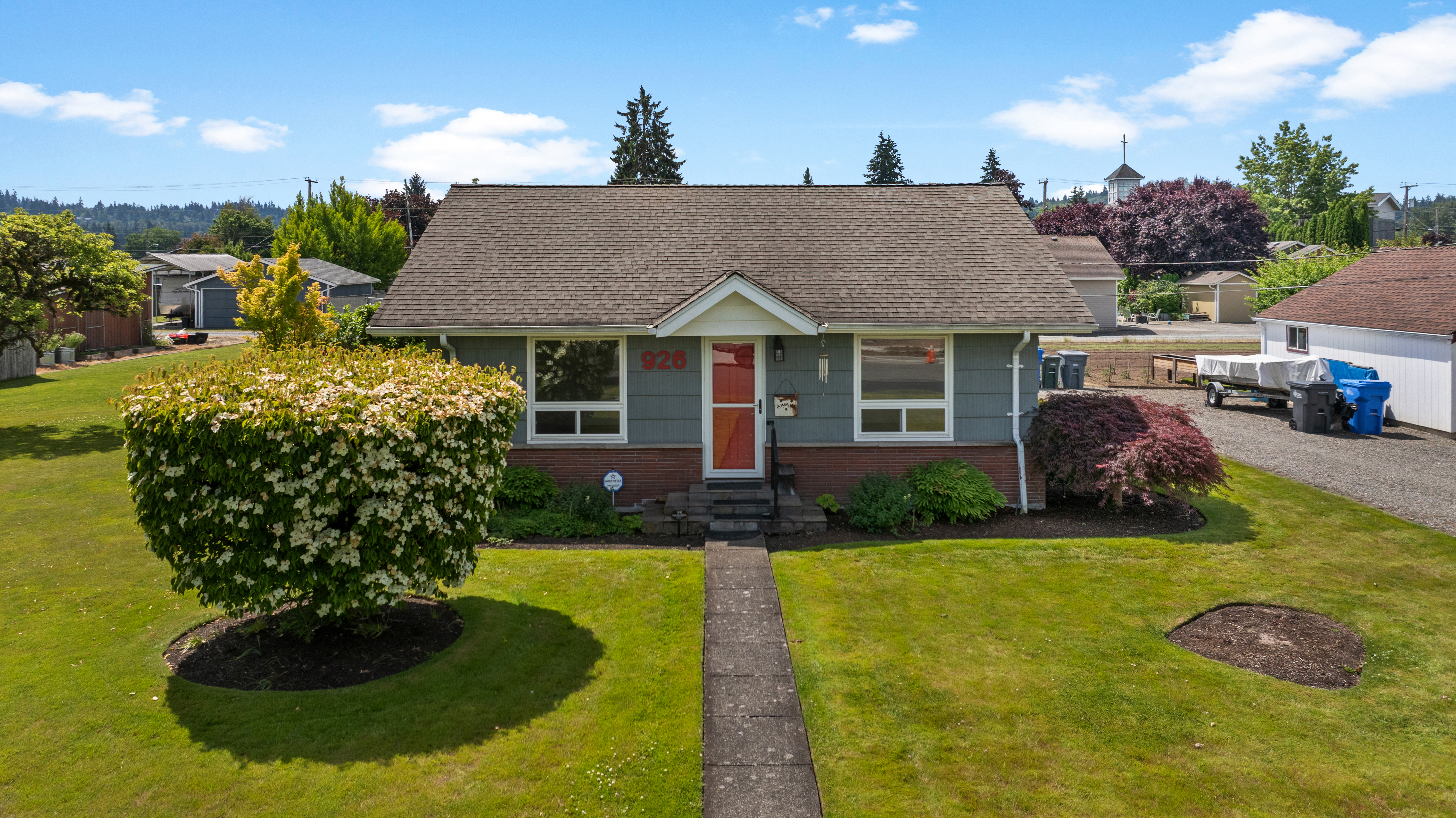  926 6th Ave SW - 物件實景