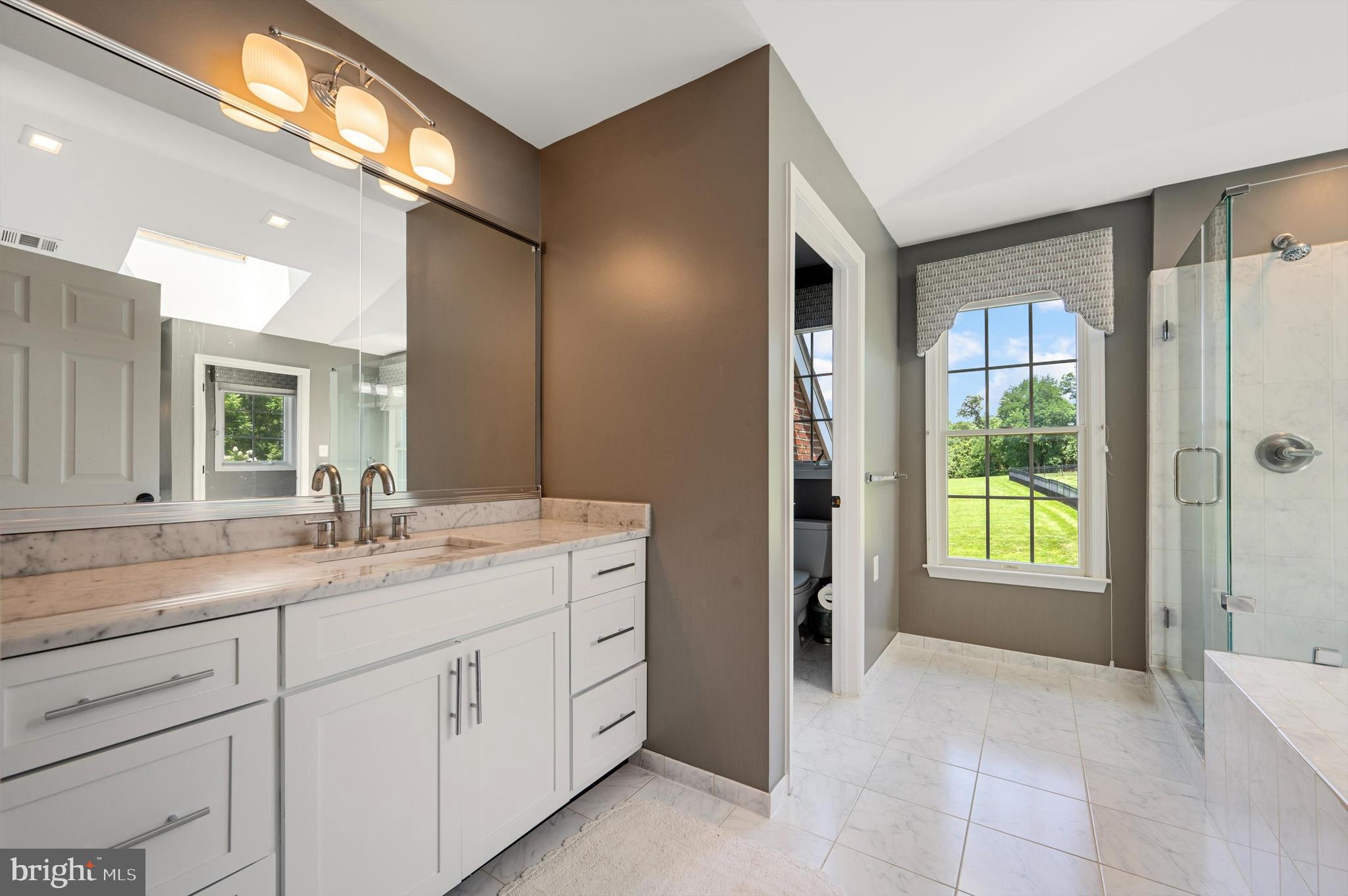 Leesburg, Virginia, 20175, United States, 4 Bedrooms Bedrooms, ,6 BathroomsBathrooms,Residential,For Sale,1975882