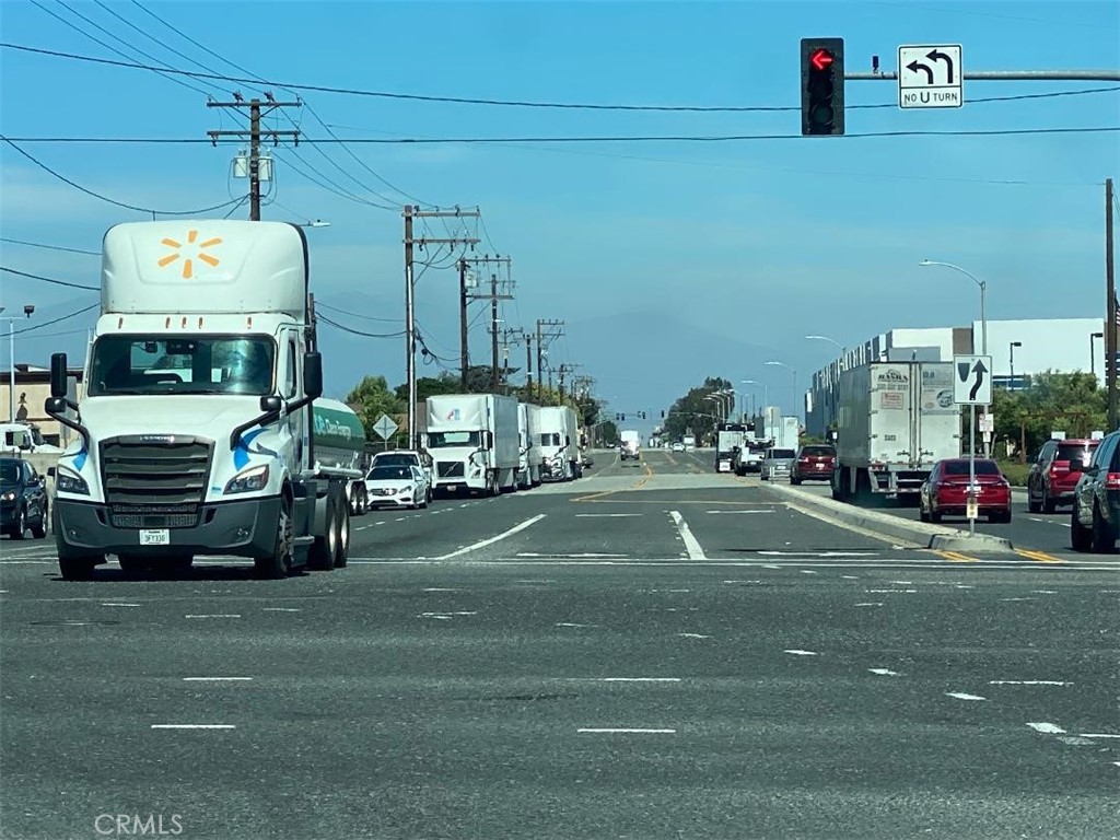 Fontana, California, 92335, United States, ,Land,For Sale,1976129