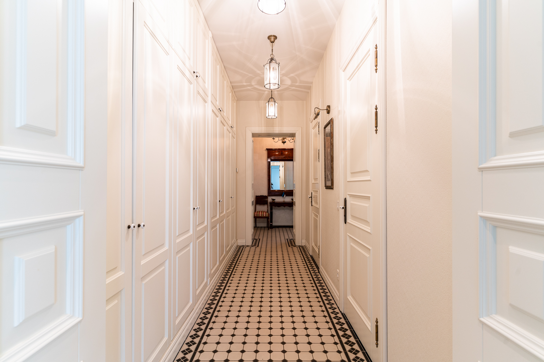  Beautiful and spacious apartment in the Quiet Center - 物件實景