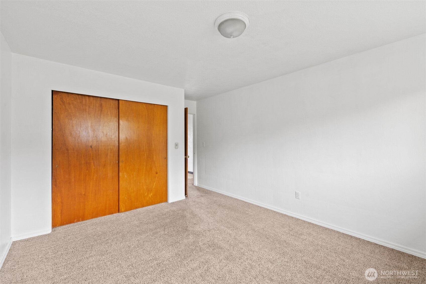 Port Angeles, Washington, 98362, United States, 3 Bedrooms Bedrooms, ,1 BathroomBathrooms,Residential,For Sale,1987084