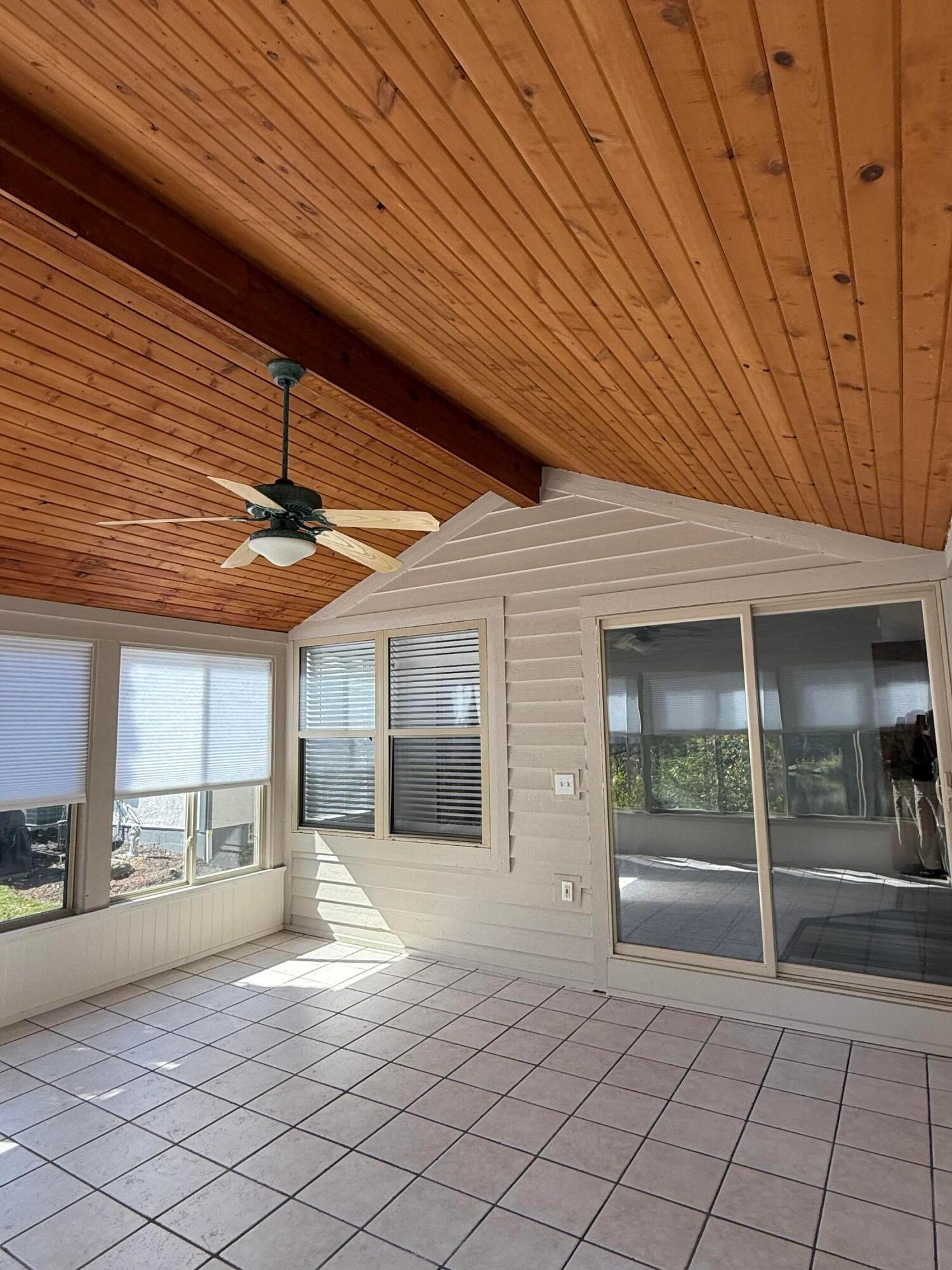 Columbus, Ohio, 43230, United States, 4 Bedrooms Bedrooms, ,3 BathroomsBathrooms,Residential,For Sale,1959310