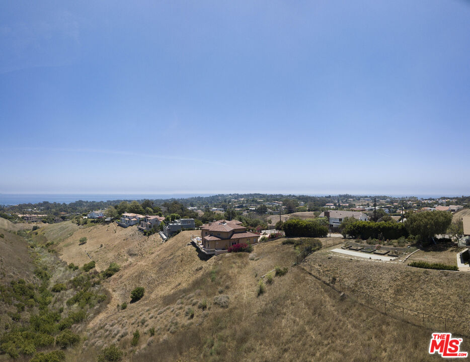 Malibu, California, 90265, United States, ,Land,For Sale,1891024