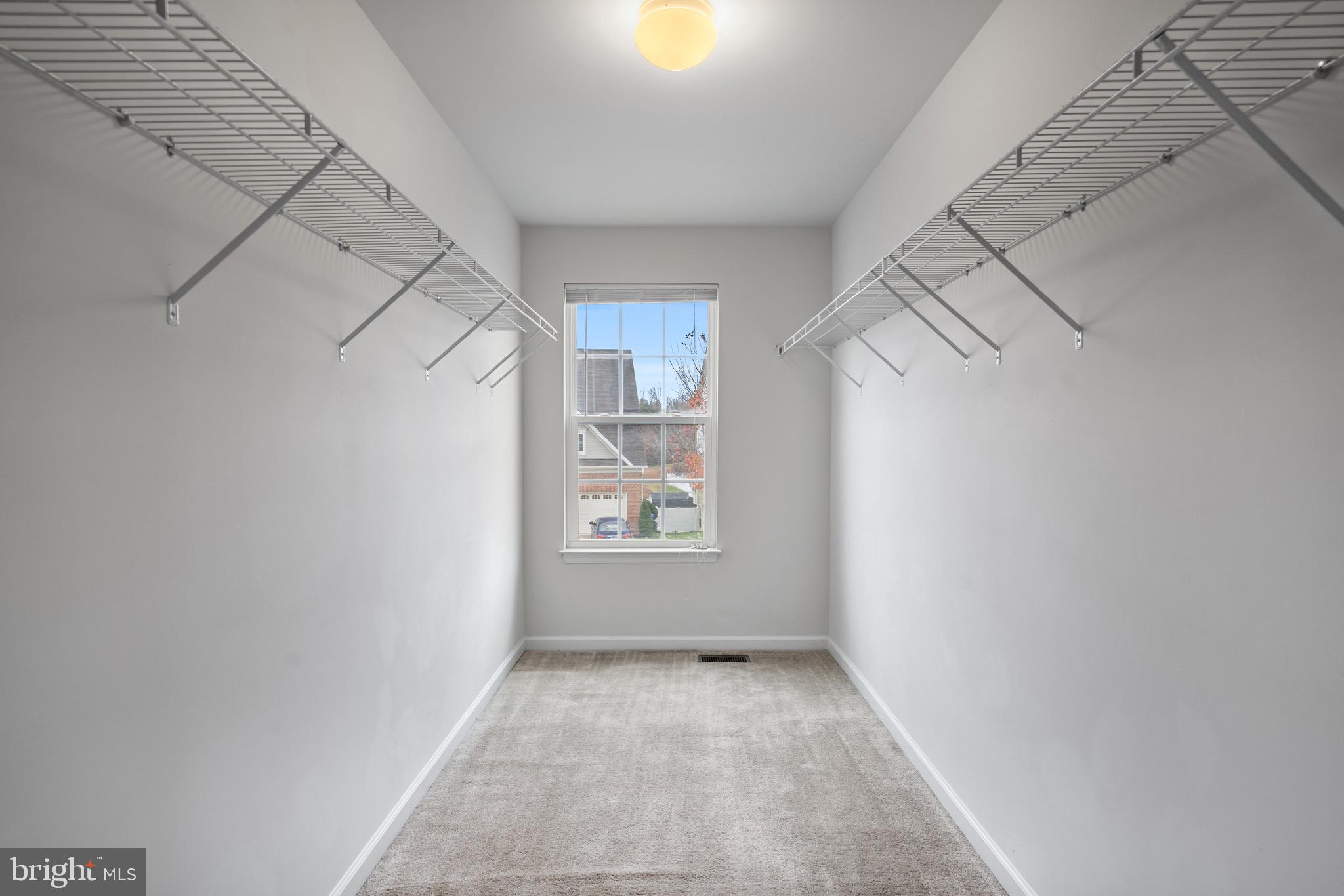 Waldorf, Maryland, 20602, United States, 4 Bedrooms Bedrooms, ,3 BathroomsBathrooms,Residential,For Sale,2001187