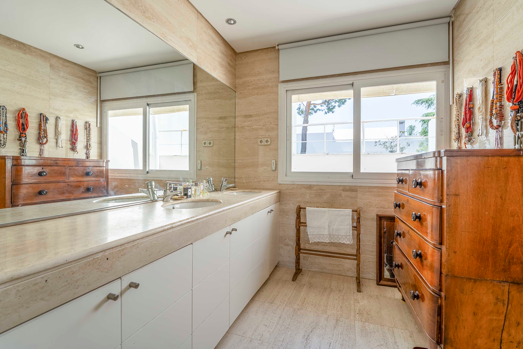  Chalet in 24-hour estate with Golf views - 物件實景