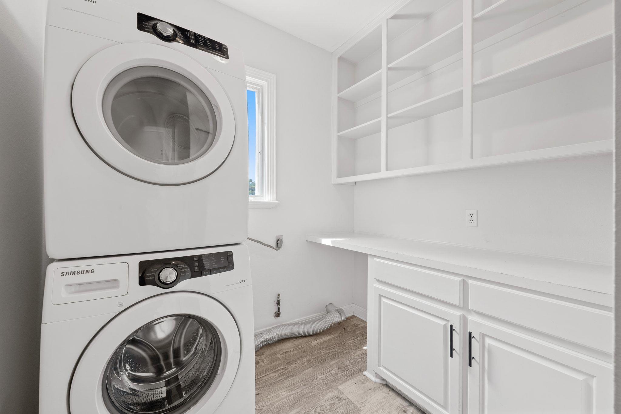 Austin, Texas, 78746, United States, 4 Bedrooms Bedrooms, ,4 BathroomsBathrooms,Residential,For Sale,1974228