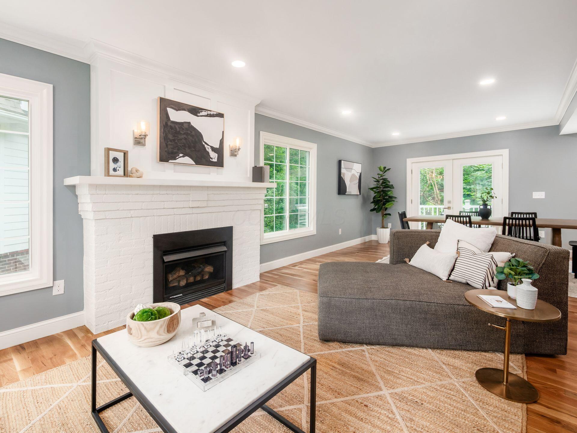 Columbus, Ohio, 43202, United States, 5 Bedrooms Bedrooms, ,4 BathroomsBathrooms,Residential,For Sale,1988321