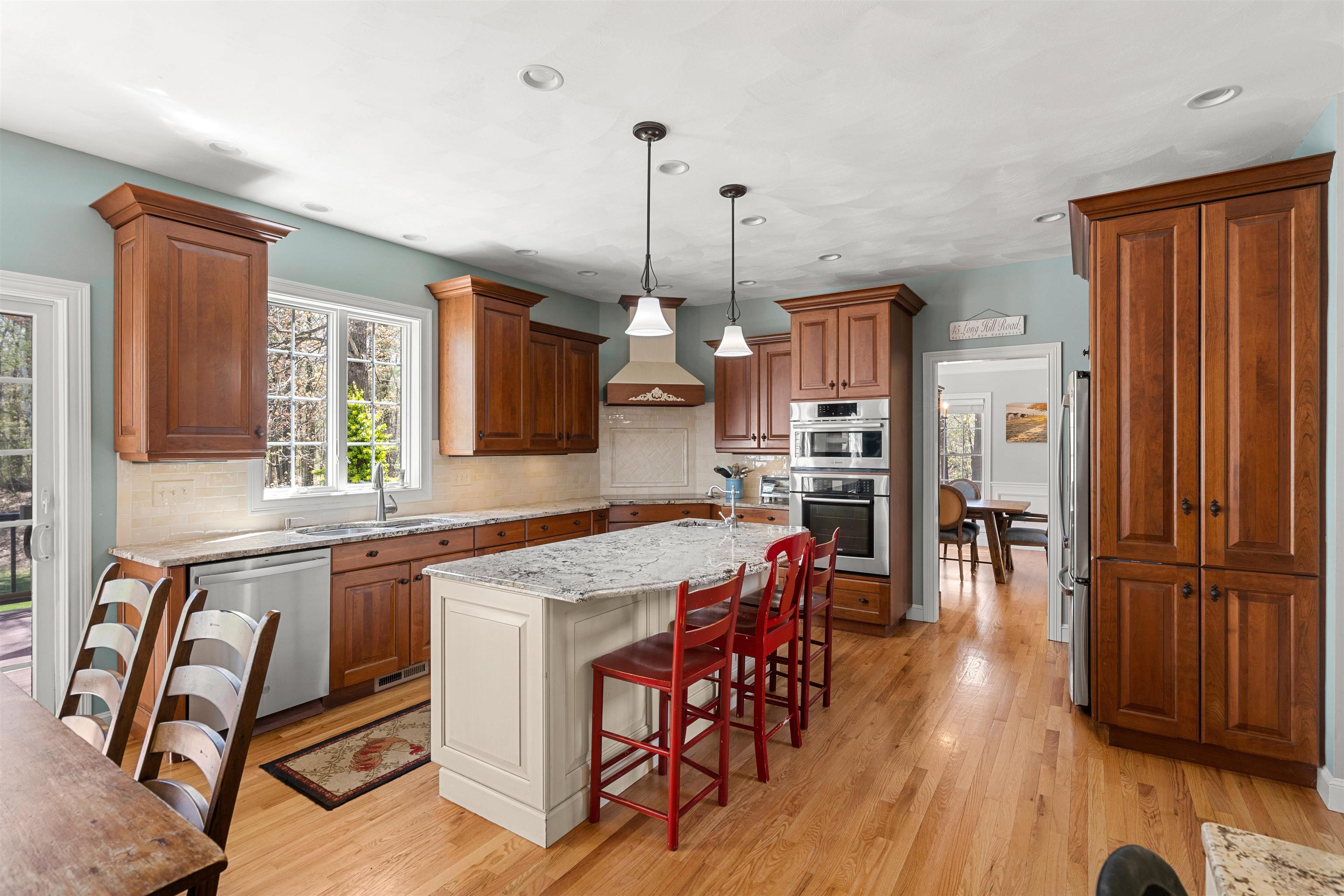 Hollis, New Hampshire, 03049, United States, 4 Bedrooms Bedrooms, ,3 BathroomsBathrooms,Residential,For Sale,1883296