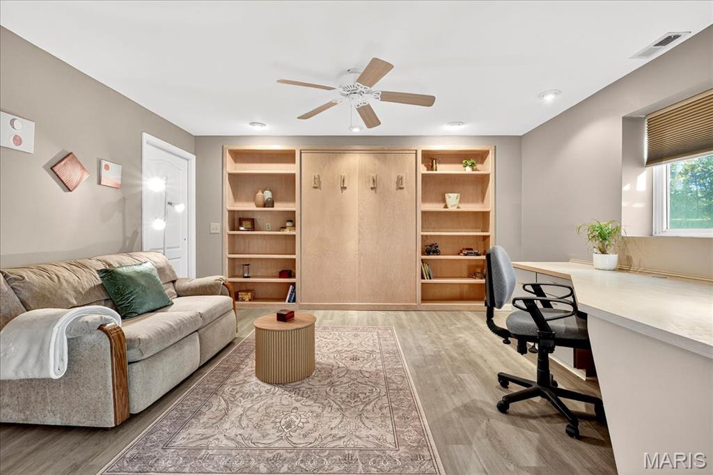 Marthasville, Missouri, 63357, United States, 4 Bedrooms Bedrooms, ,3 BathroomsBathrooms,Residential,For Sale,1973136