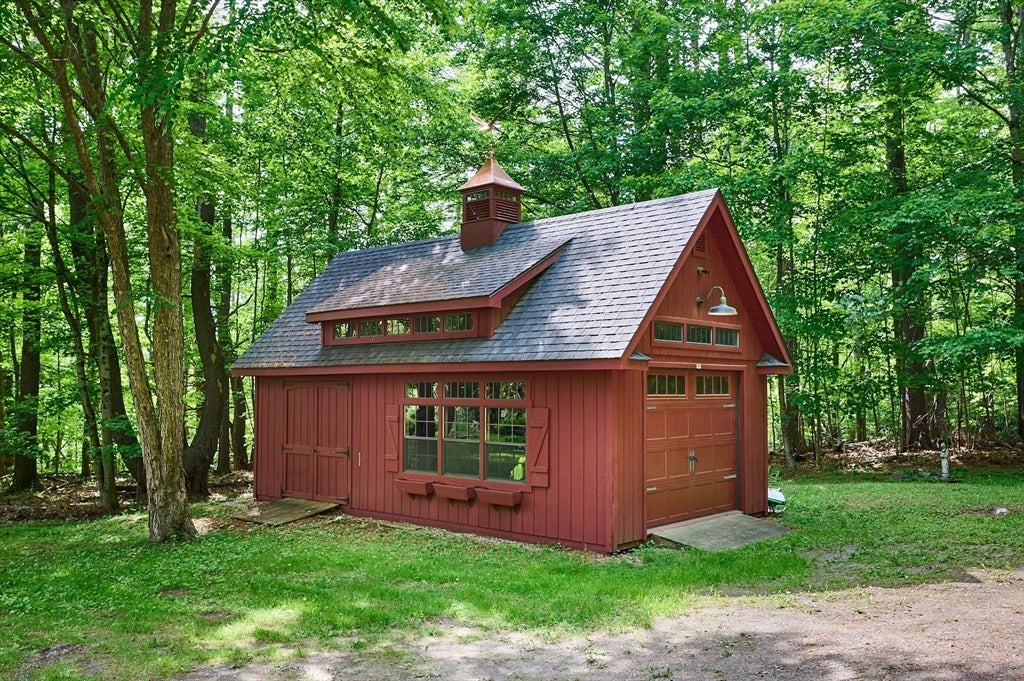 Conway, Massachusetts, 01341, United States, 4 Bedrooms Bedrooms, ,3 BathroomsBathrooms,Residential,For Sale,1847482