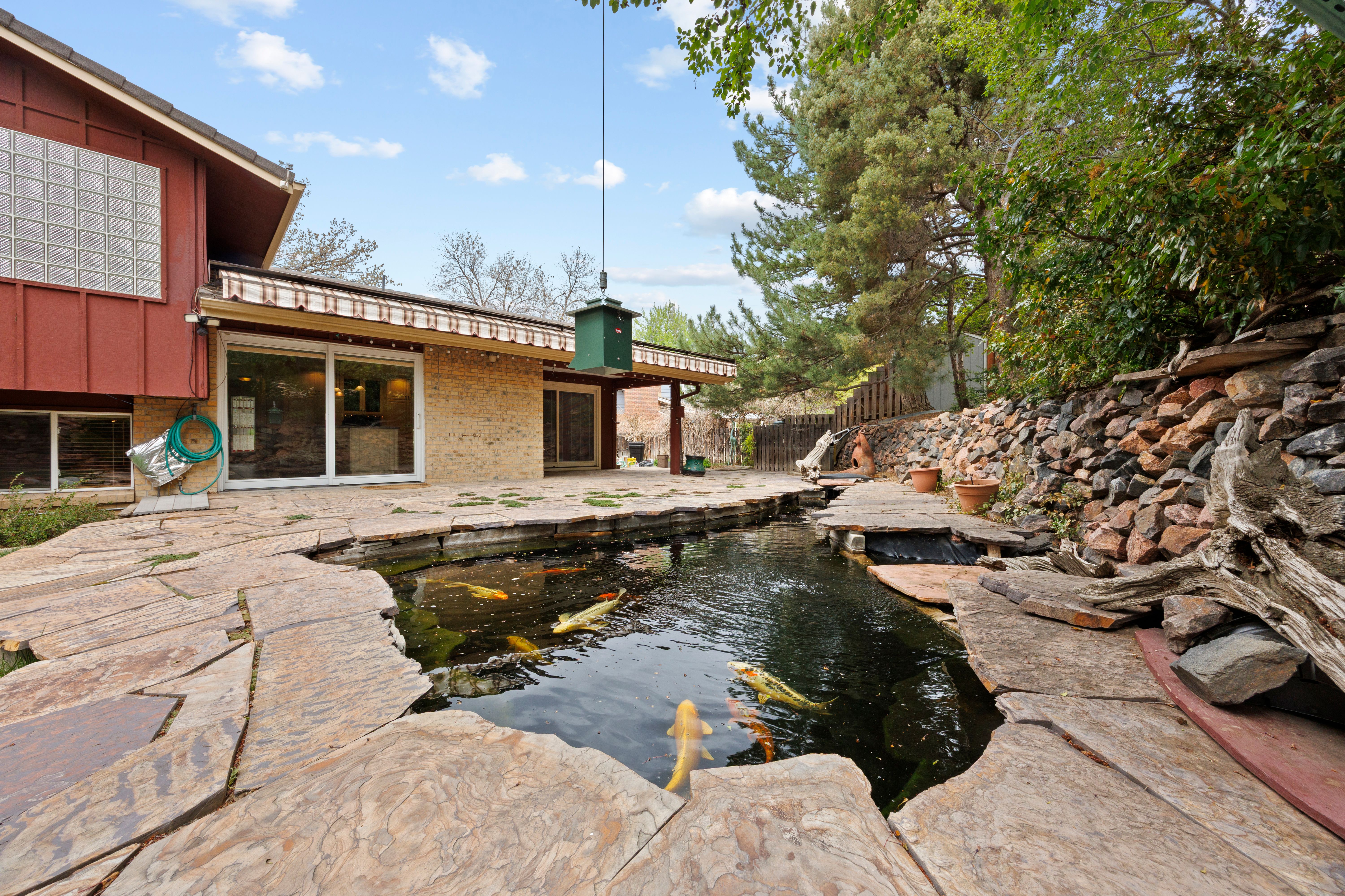 Beautifully Updated Home On Cul-De-Sac In Desirable Heritage Place Neighborhood - 物件實景