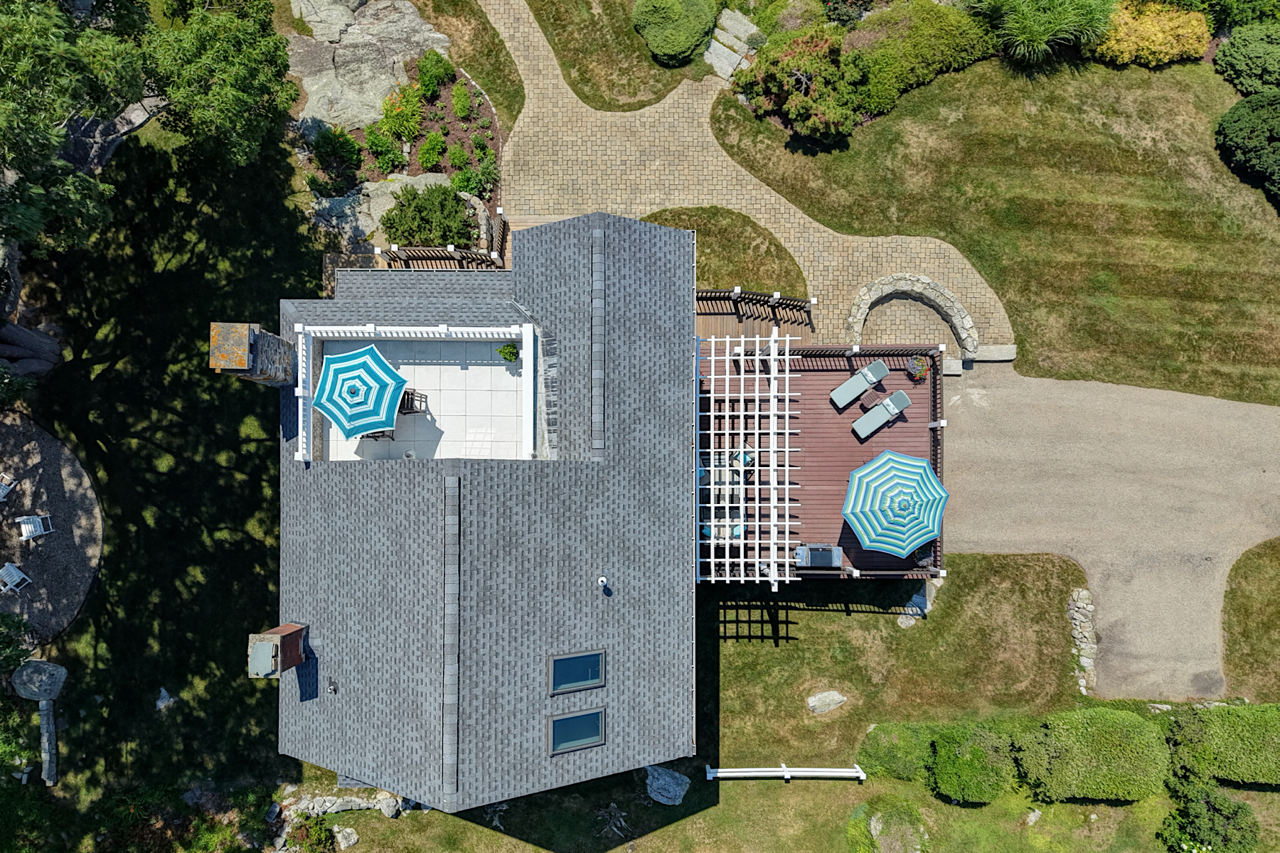  26 Neptune Drive - 物件實景