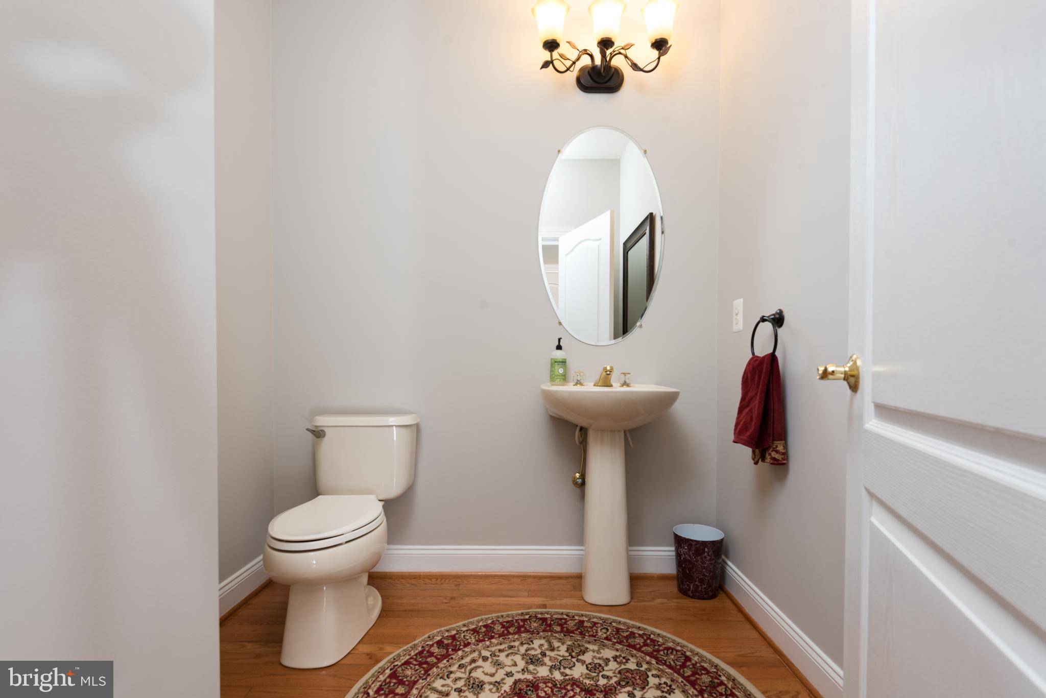 Haymarket, Virginia, 20169, United States, 4 Bedrooms Bedrooms, ,5 BathroomsBathrooms,Residential,For Sale,1900761
