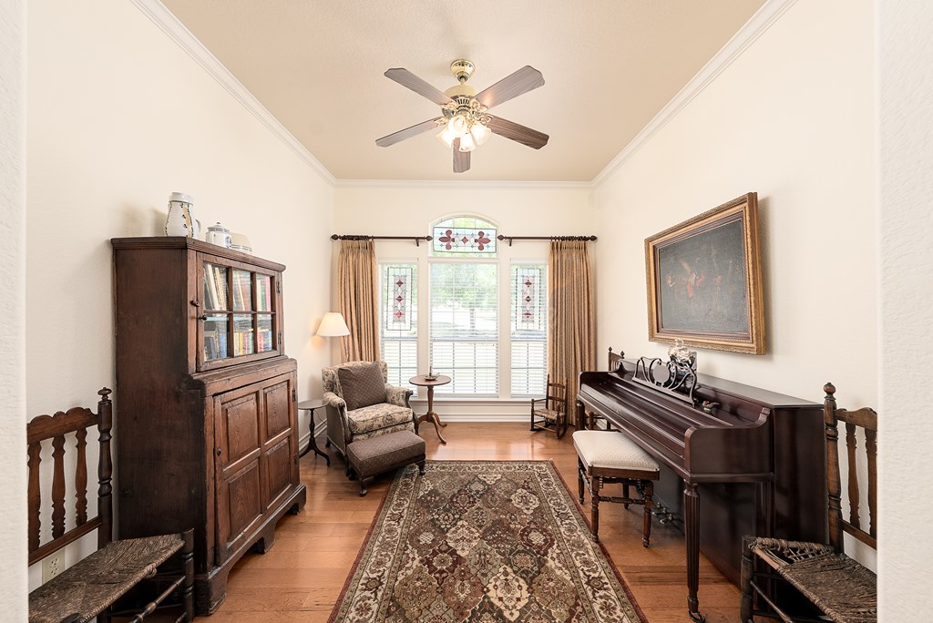 Kerrville, Texas, 78028, United States, 4 Bedrooms Bedrooms, ,4 BathroomsBathrooms,Residential,For Sale,1710846