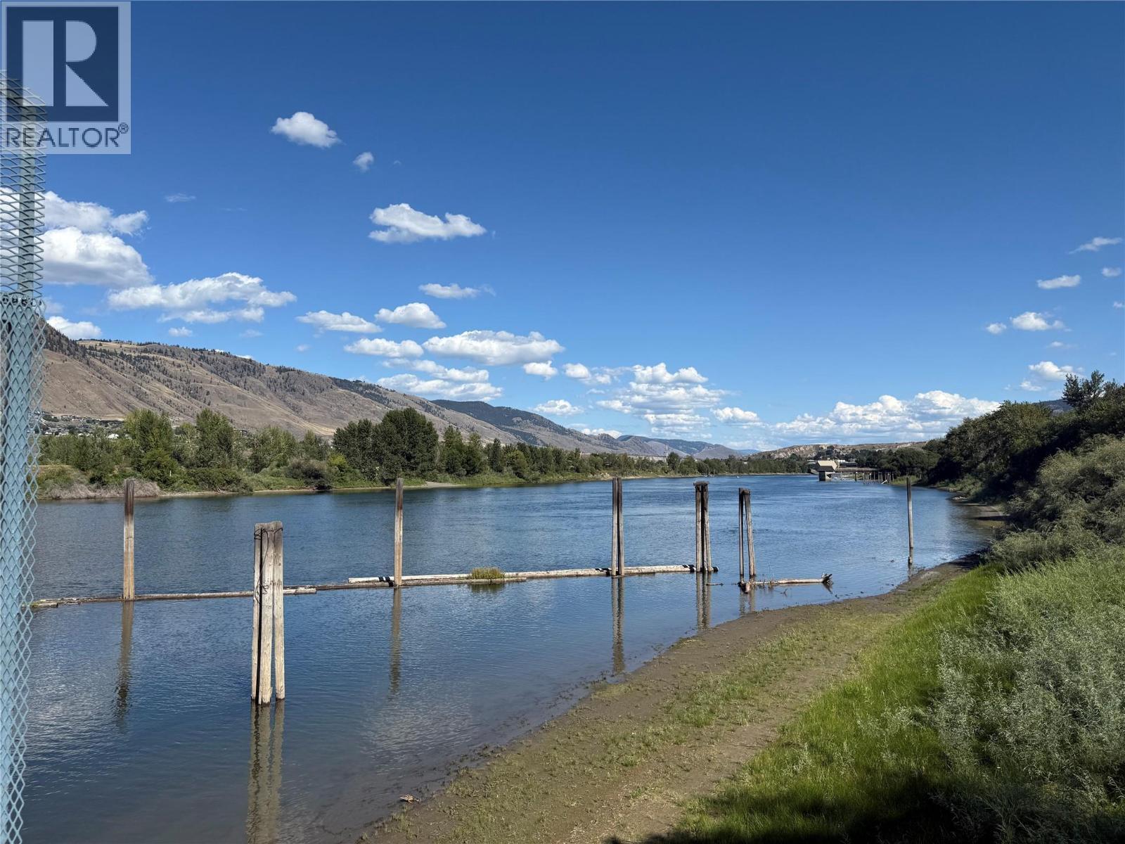 KAMLOOPS, British Columbia, V2C 1W9, CA, 3 Bedrooms Bedrooms, ,2 BathroomsBathrooms,Residential,For Sale,1949054