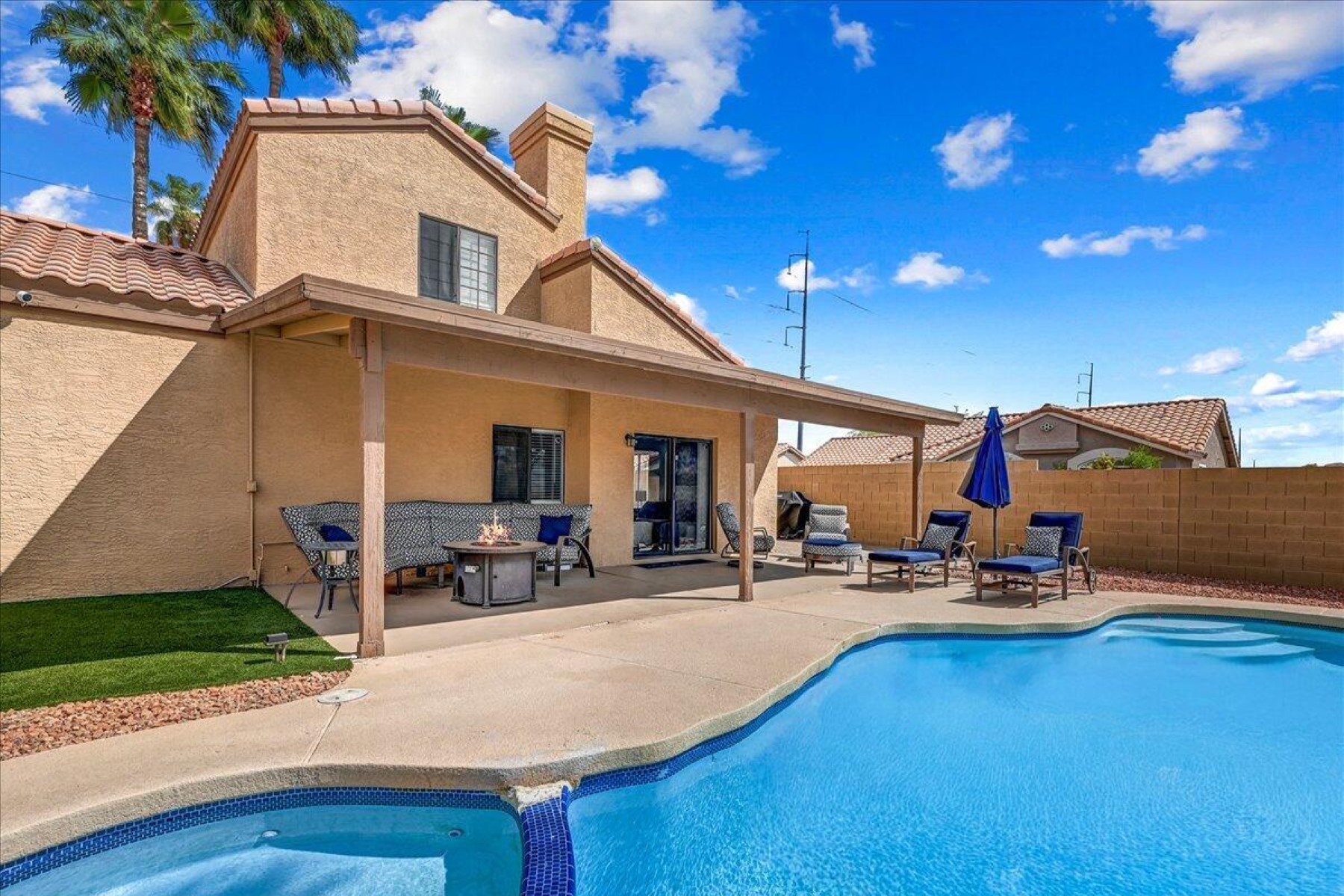  843 E Audrey Lane  Phoenix, AZ - 物件實景