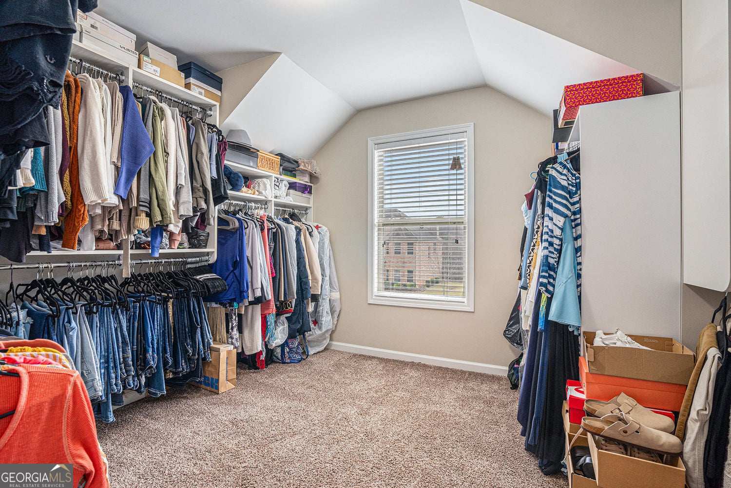 Auburn, Georgia, 30011, United States, 5 Bedrooms Bedrooms, ,3 BathroomsBathrooms,Residential,For Sale,2002297