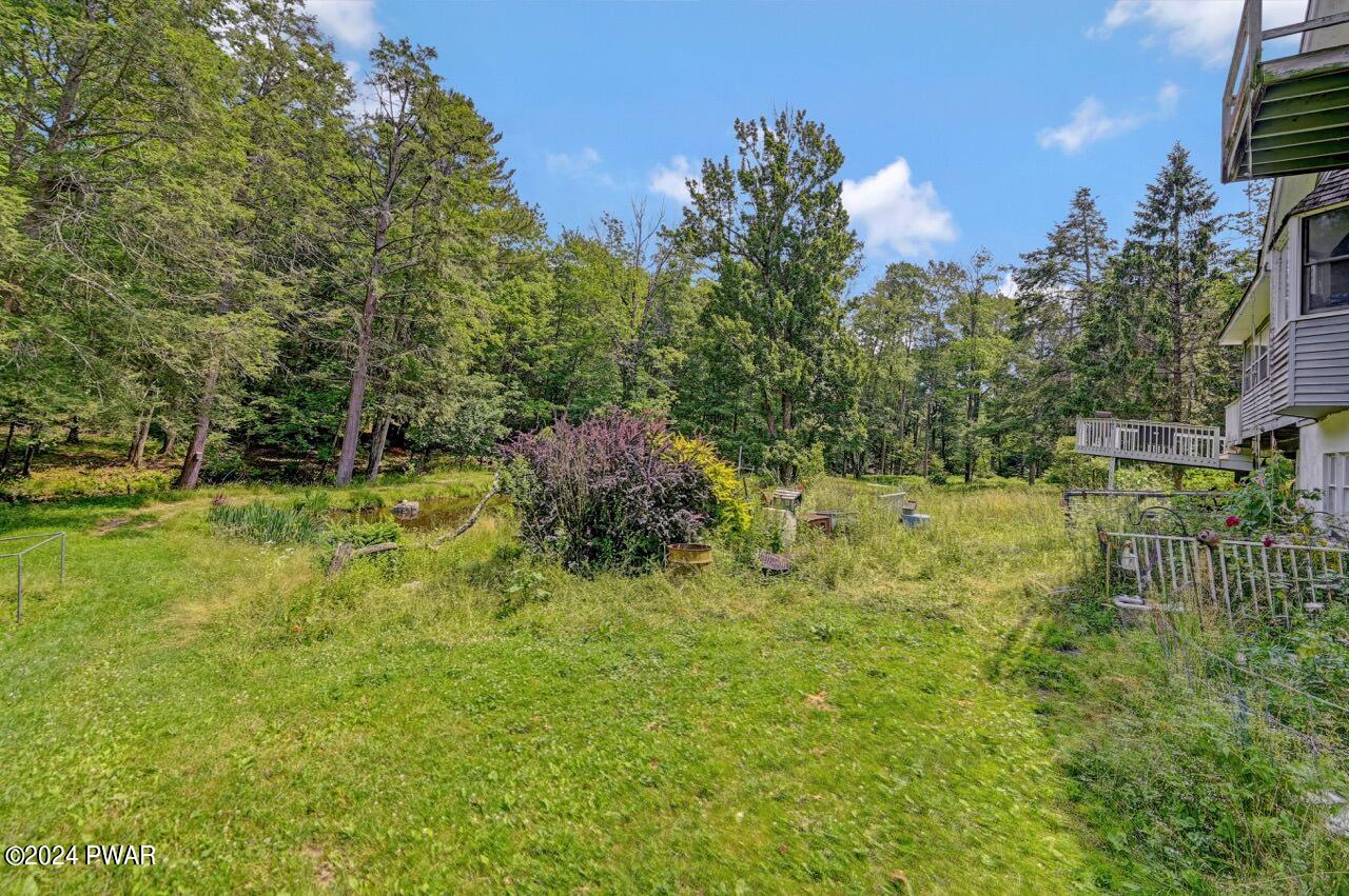 Hawley, Pennsylvania, 18428, United States, 5 Bedrooms Bedrooms, ,4 BathroomsBathrooms,Residential,For Sale,1979290