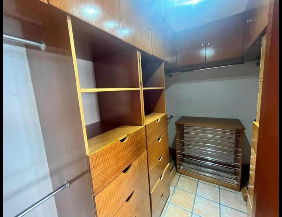 Tlalpan, Ciudad de México, 14650, Mexico, 4 Bedrooms Bedrooms, ,4 BathroomsBathrooms,Residential,For Sale,1684675