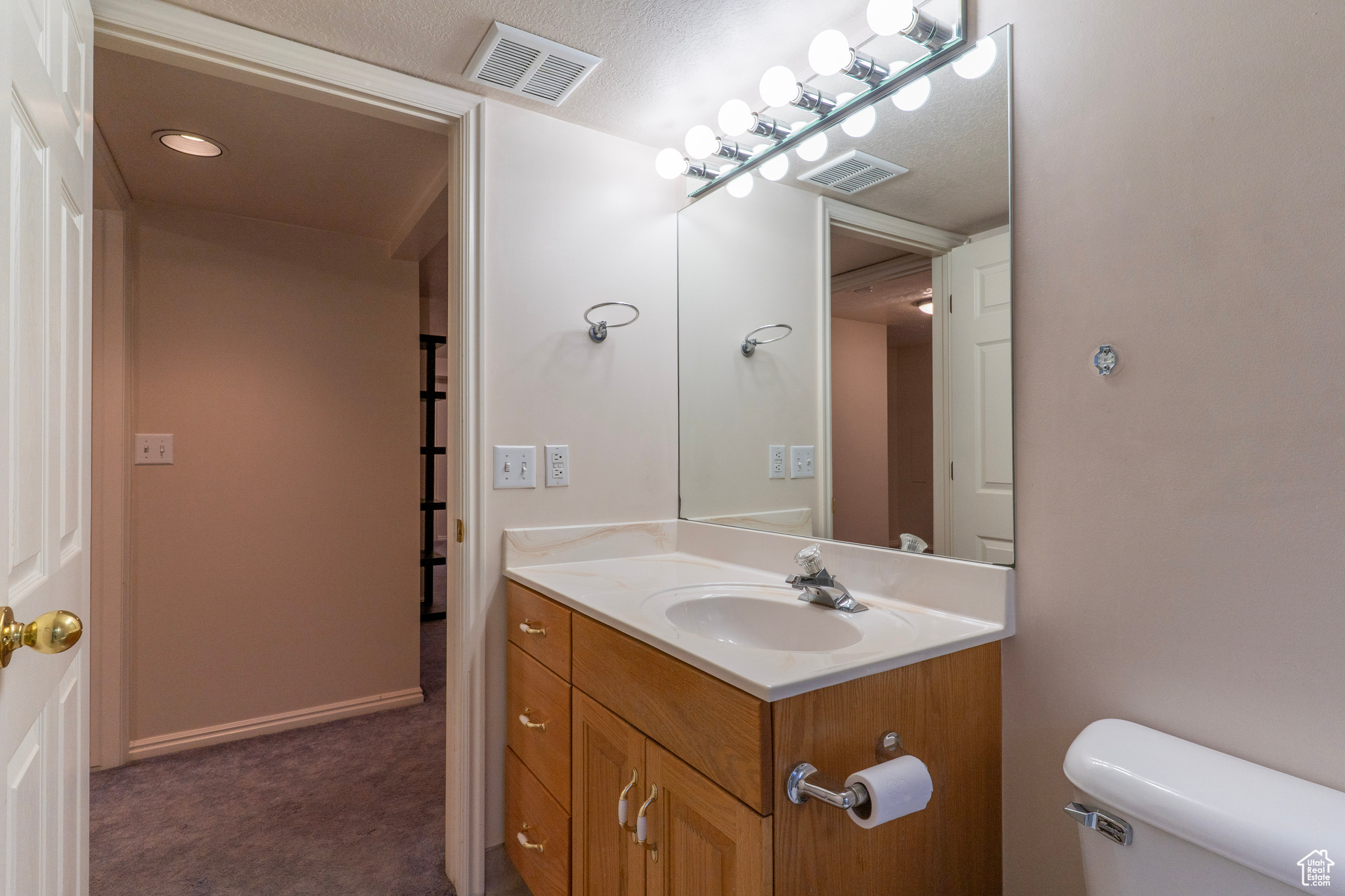 West Jordan, Utah, 84088, United States, 4 Bedrooms Bedrooms, ,Residential,For Sale,1927849