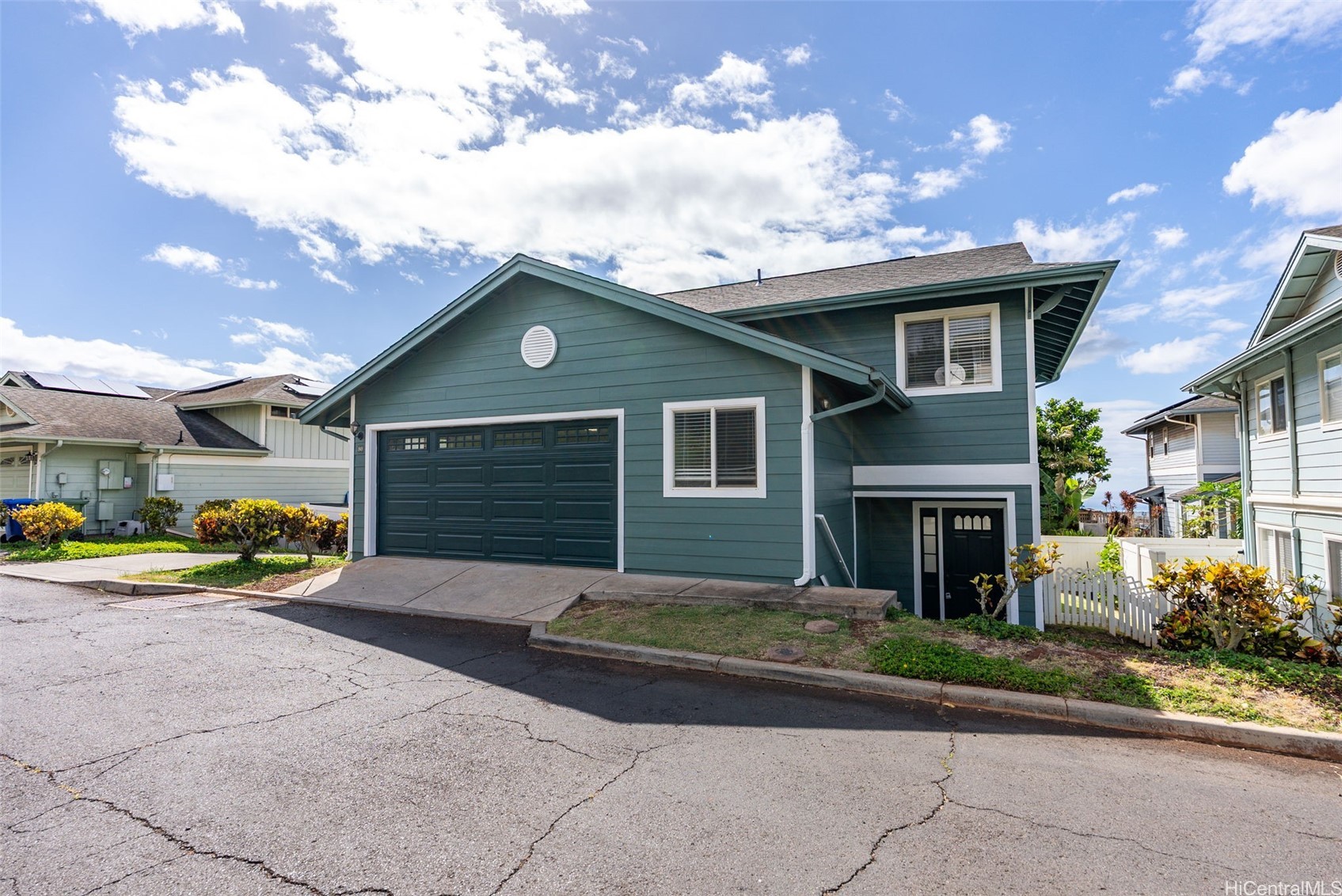 Kapolei, Hawaii, 96707, United States, 3 Bedrooms Bedrooms, ,2 BathroomsBathrooms,Residential,For Sale,1924953